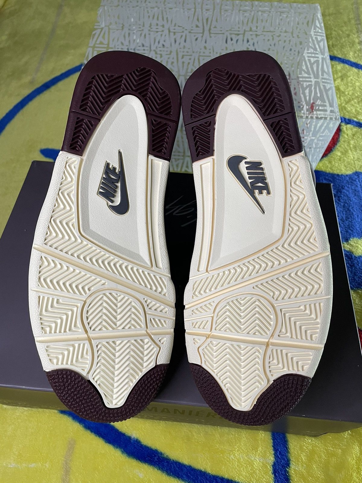 A Ma Maniere × Jordan Brand A ma maniere Jordan 4 Violet Size US 7.5 / EU 40-41 - 7 Thumbnail