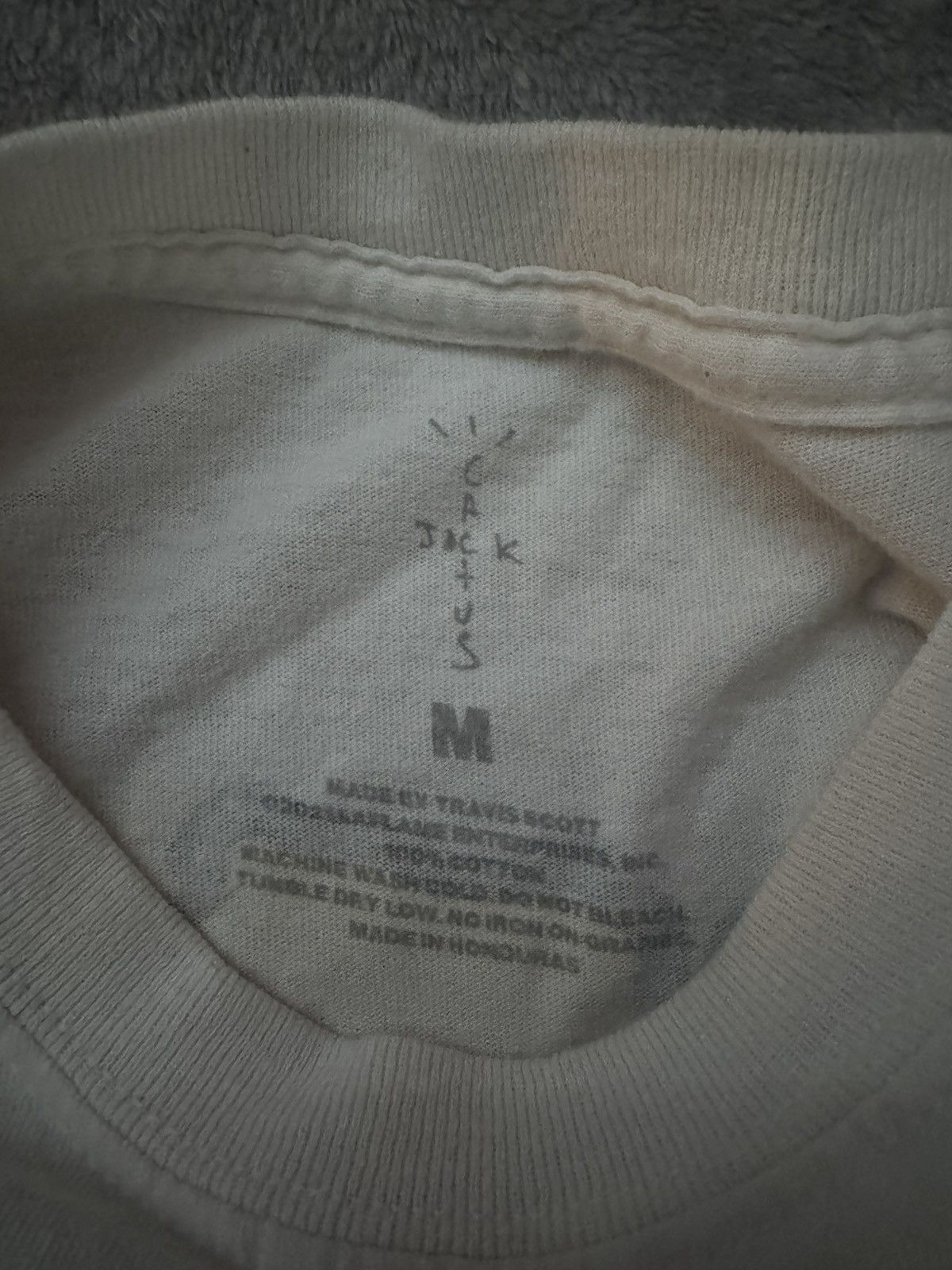 Kaws kaws cactus jack t-shirt Size US M / EU 48-50 / 2 - 4 Thumbnail