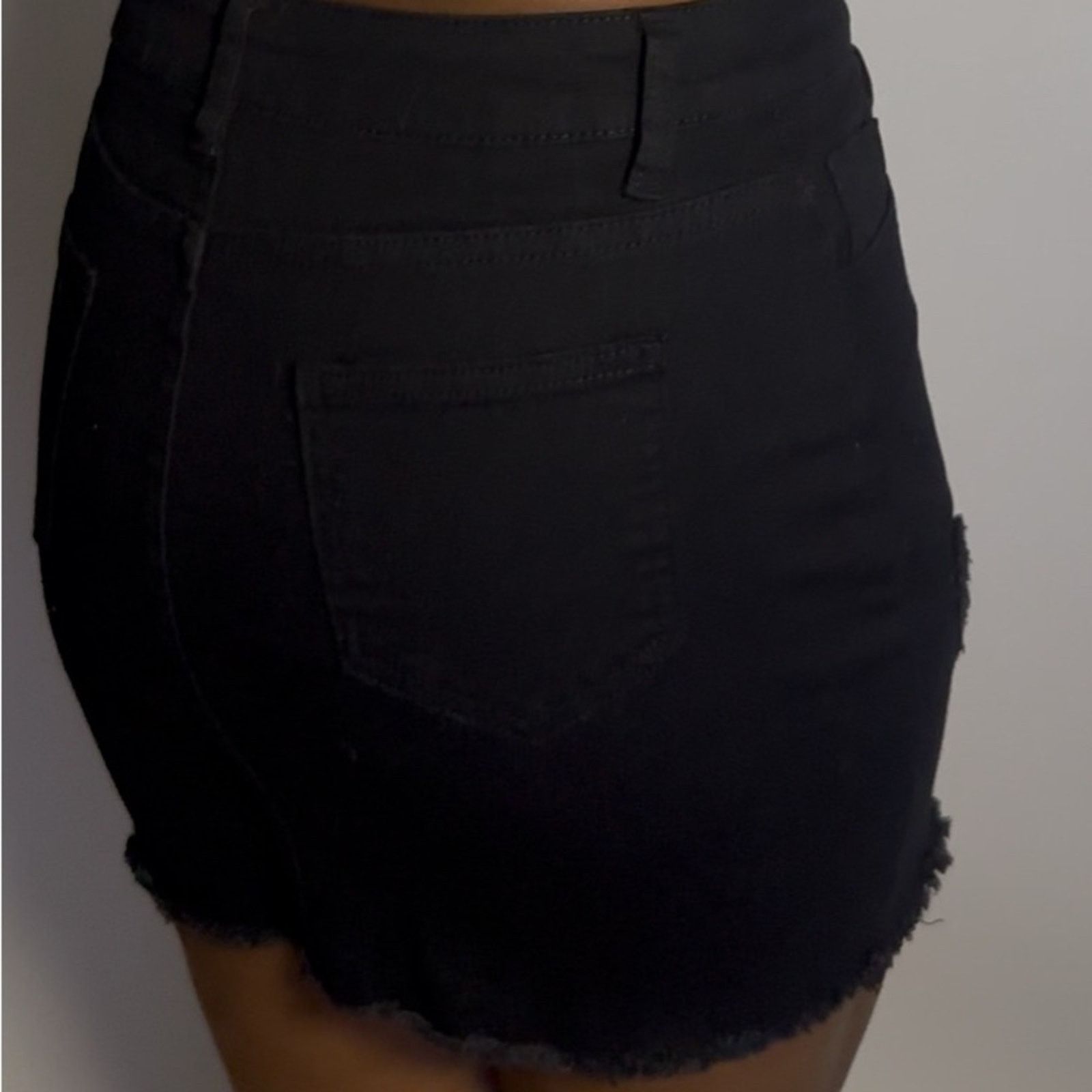 Shein Petite Ripped Denim Skirt Size 28" / US 6 / IT 42 - 2 Thumbnail