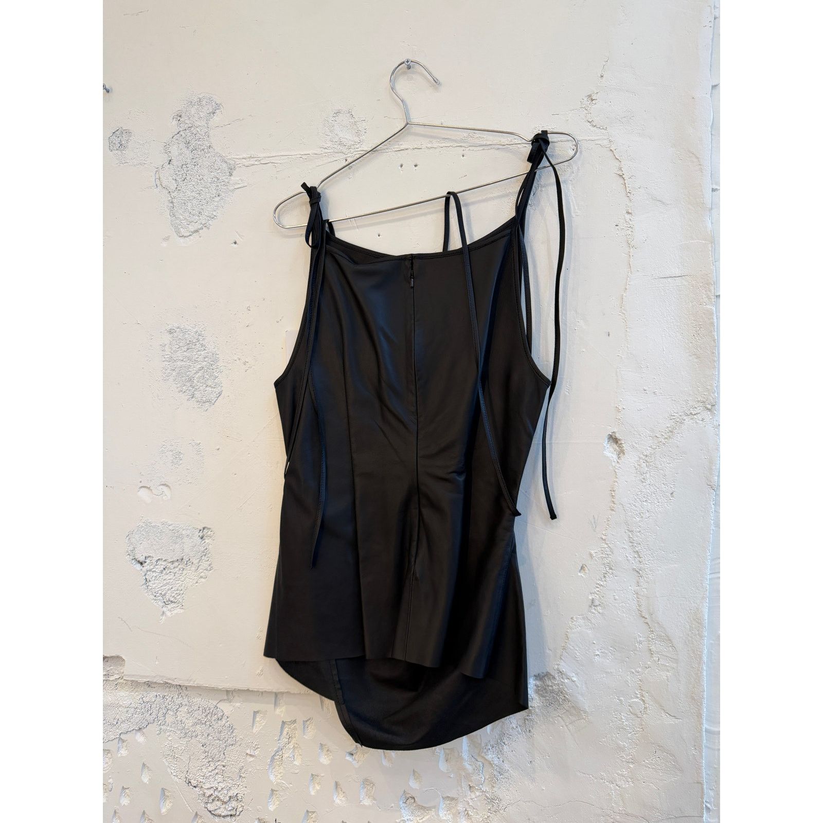 Acne Studios $1250 Acne Studios Sleeveless Leather Blouse Size S / US 4 / IT 40 - 8 Thumbnail