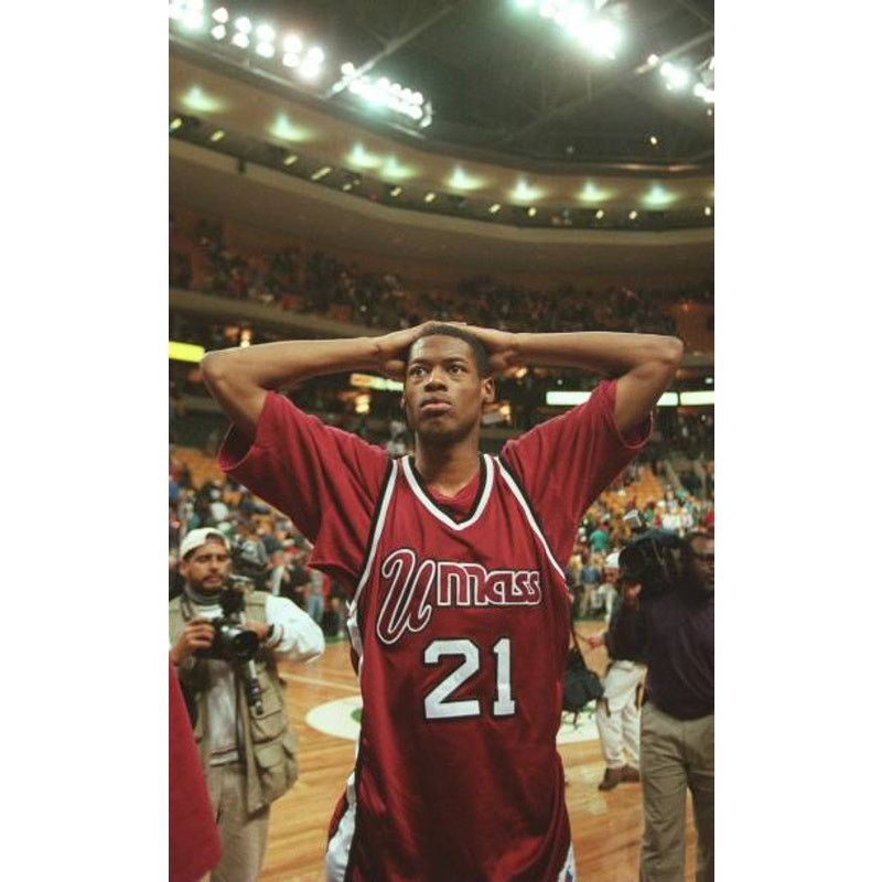 NCAA × Starter CAMBY #21 UMass 90s jersey L red Amherst Minutemen vintage Size US L / EU 52-54 / 3 - 7 Thumbnail