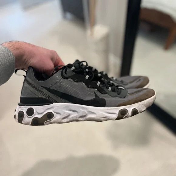 Nike Nike React Element 87 Anthracite/black/white Size US 11.5 / EU 44-45 - 2 Thumbnail