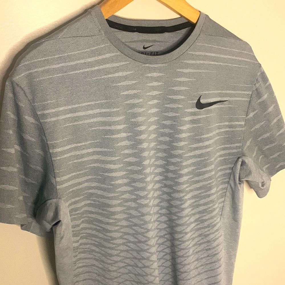 Nike SS Performance Tee - Nike - Grey - 95% poly, 5% spandex Size US M / EU 48-50 / 2 - 2 Thumbnail