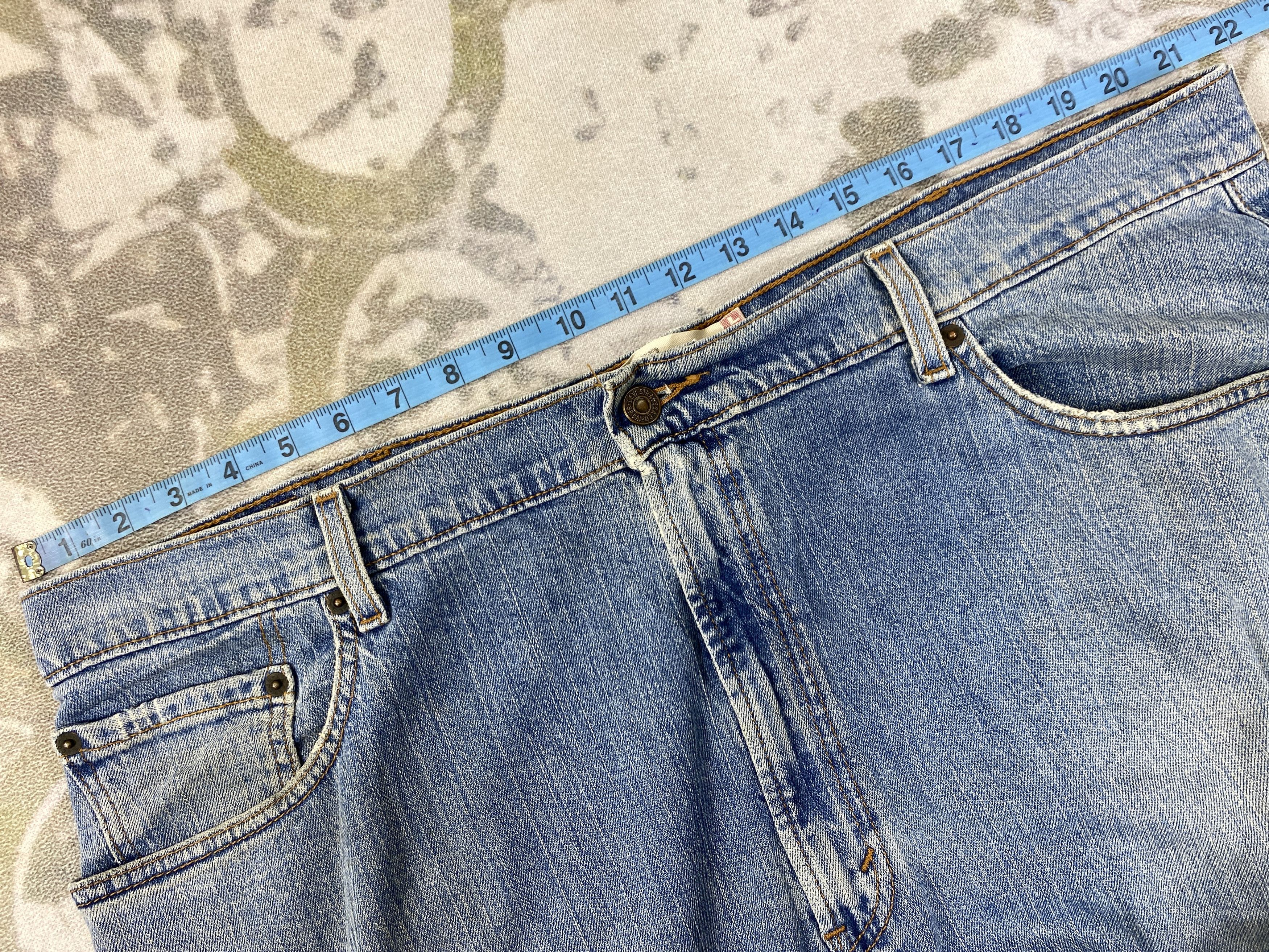 Levi's Vintage Levi's 559 Relaxed Distressed Denim 42x32 -JN707 Size US 42 / EU 58 - 5 Thumbnail