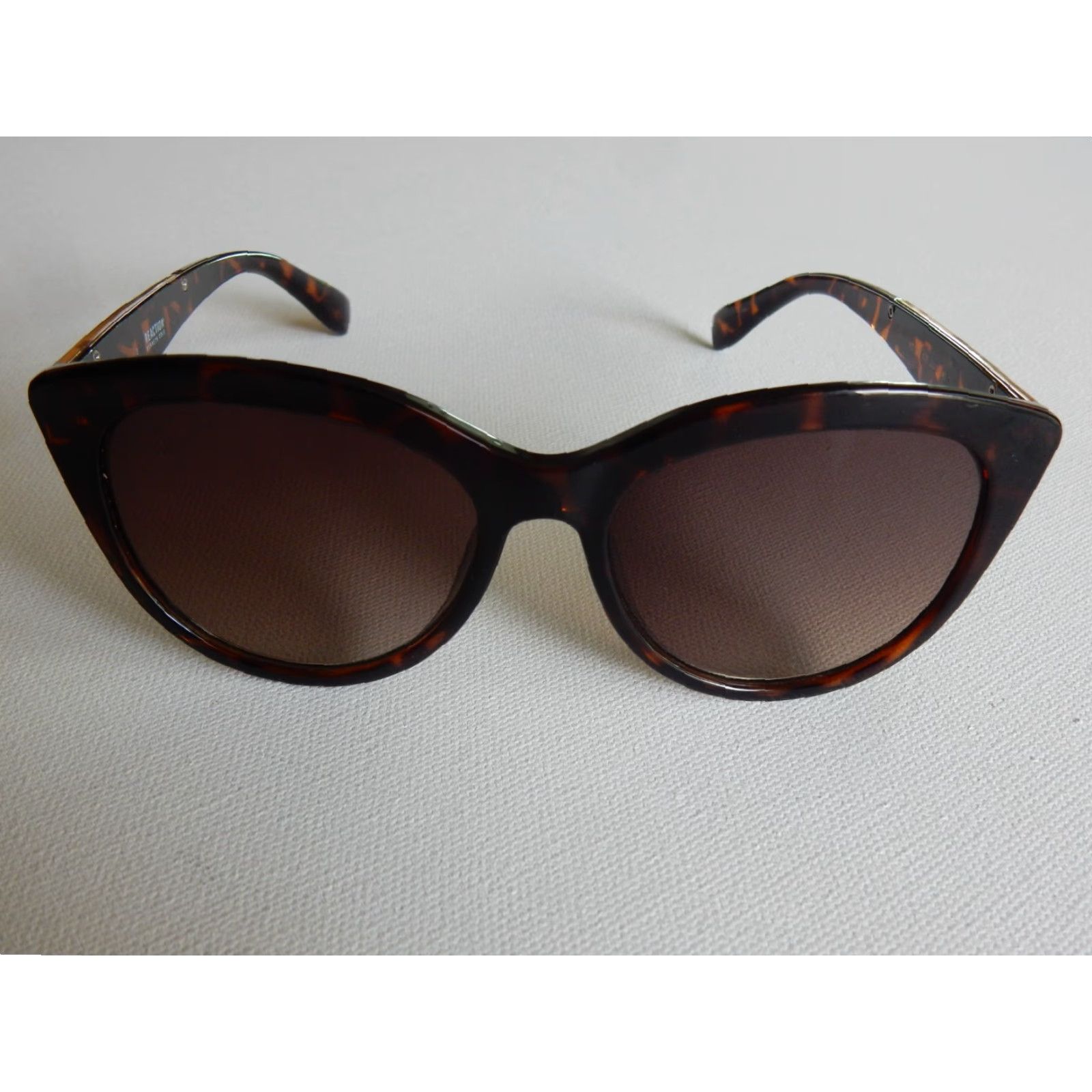 Kenneth Cole VINTAGE Kenneth Cole Sunglasses Women Brown 53mm UV Protection, Fashion Accessory Size ONE SIZE - 2 Thumbnail
