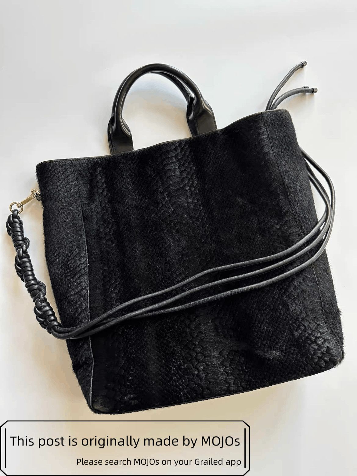 Dries Van Noten Dries Van Noten Fur Leather Shoulder Bag mojos1802 Size ONE SIZE - 1 Thumbnail