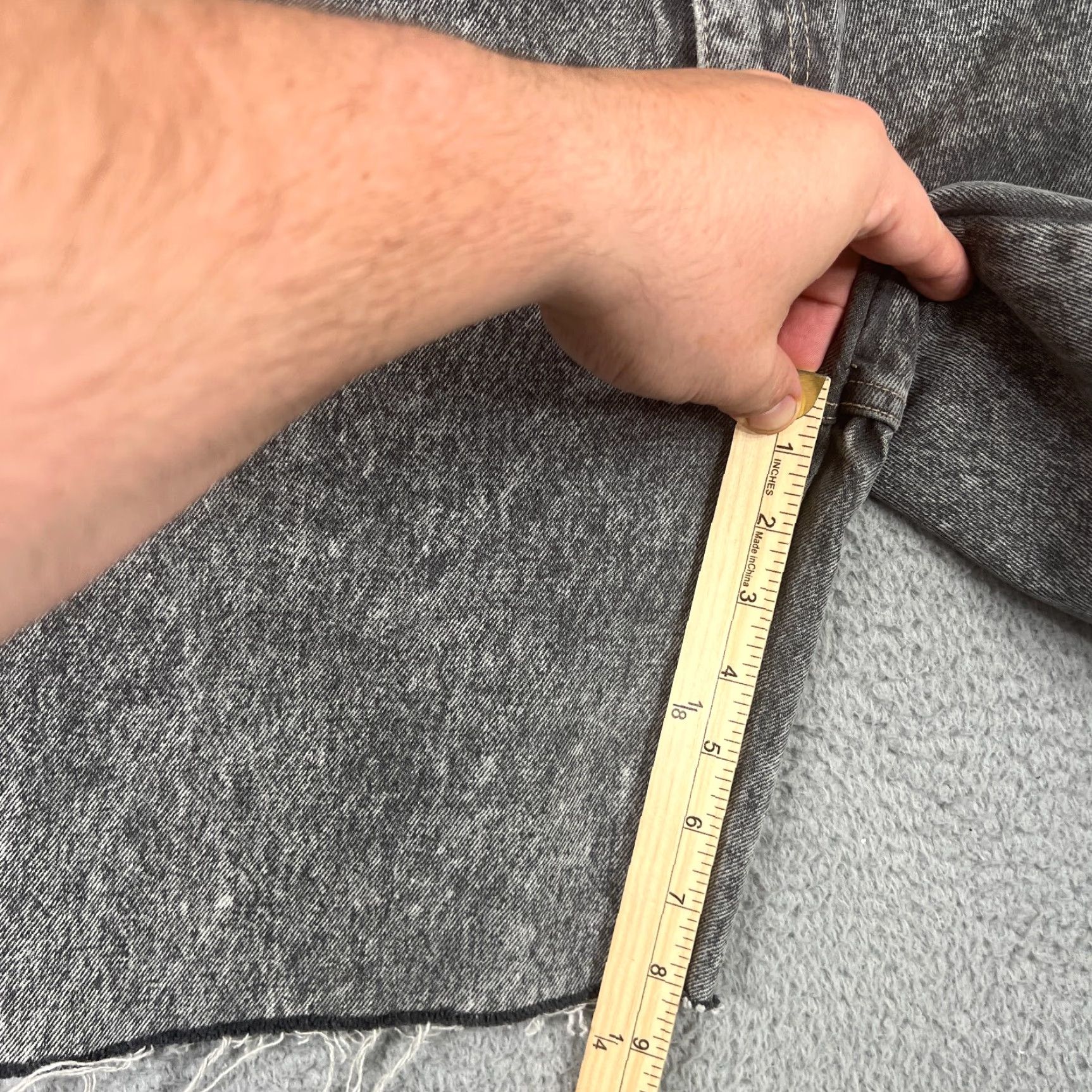 Denime VINTAGE Denimes Mens Bermuda Shorts 33 Light Faded Black Denim Casual Summer Beach Size US 33 - 2 Thumbnail