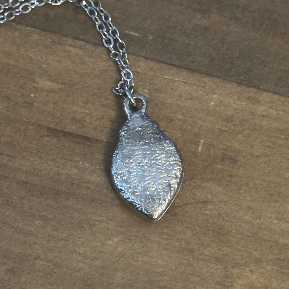 Vintage Vintage silver enamel heart mustard seed pendant necklace Size ONE SIZE - 3 Thumbnail