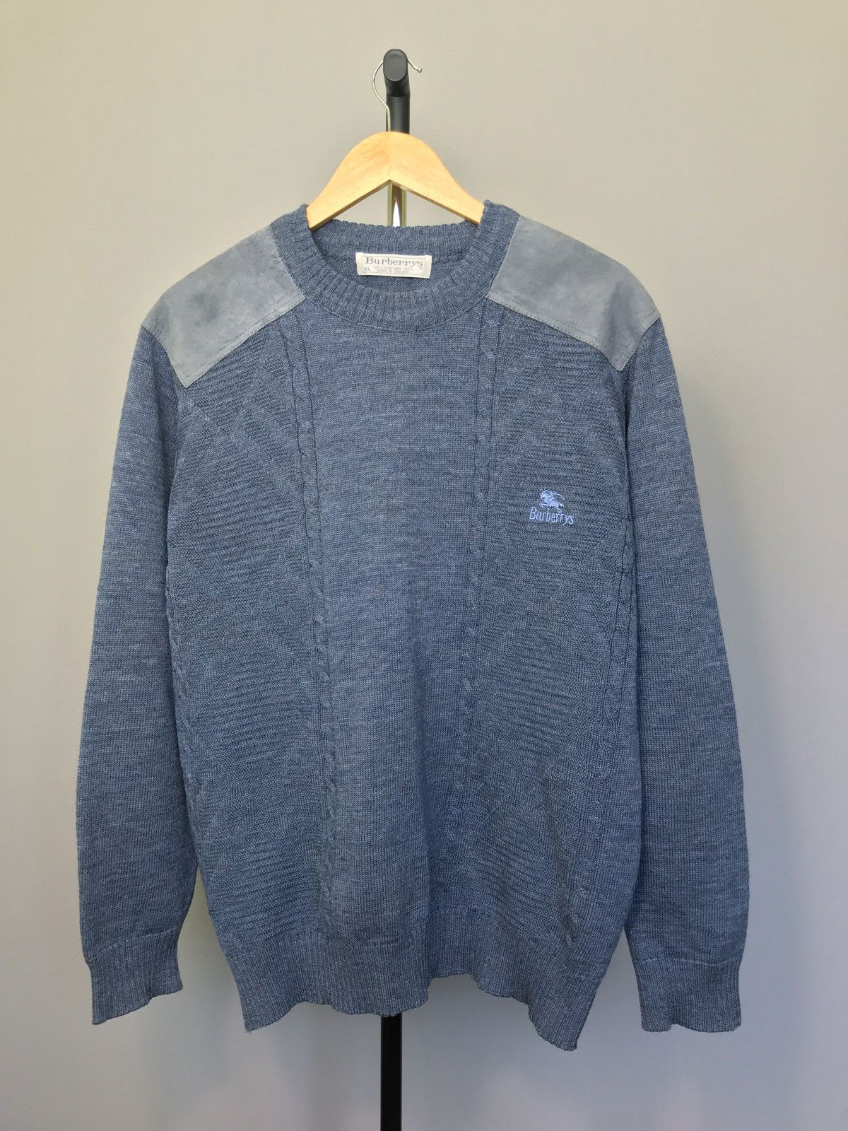 Burberry VINTAGE BURBERRY KNIT SWEATER Blue Pure New Wool MENS Size US XL / EU 56 / 4 - 1 Thumbnail