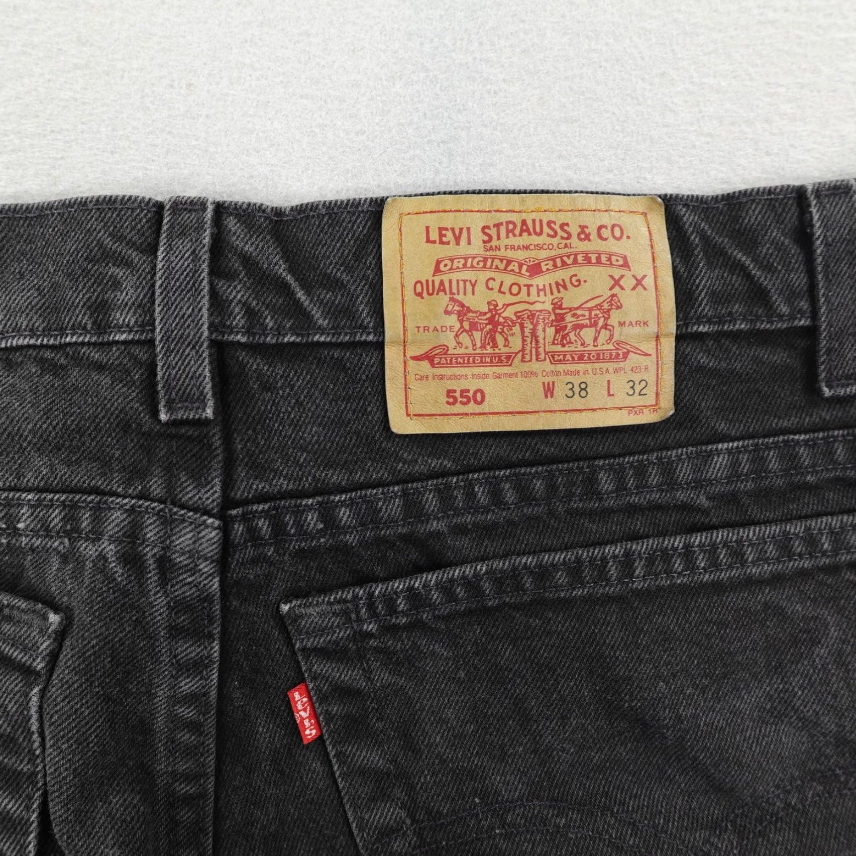 Levi's VINTAGE Levi's Jeans Mens 38x32 Tapered Fit Black Denim 90s Retro Relaxed Fit USA Size US 38 / EU 54 - 7 Thumbnail