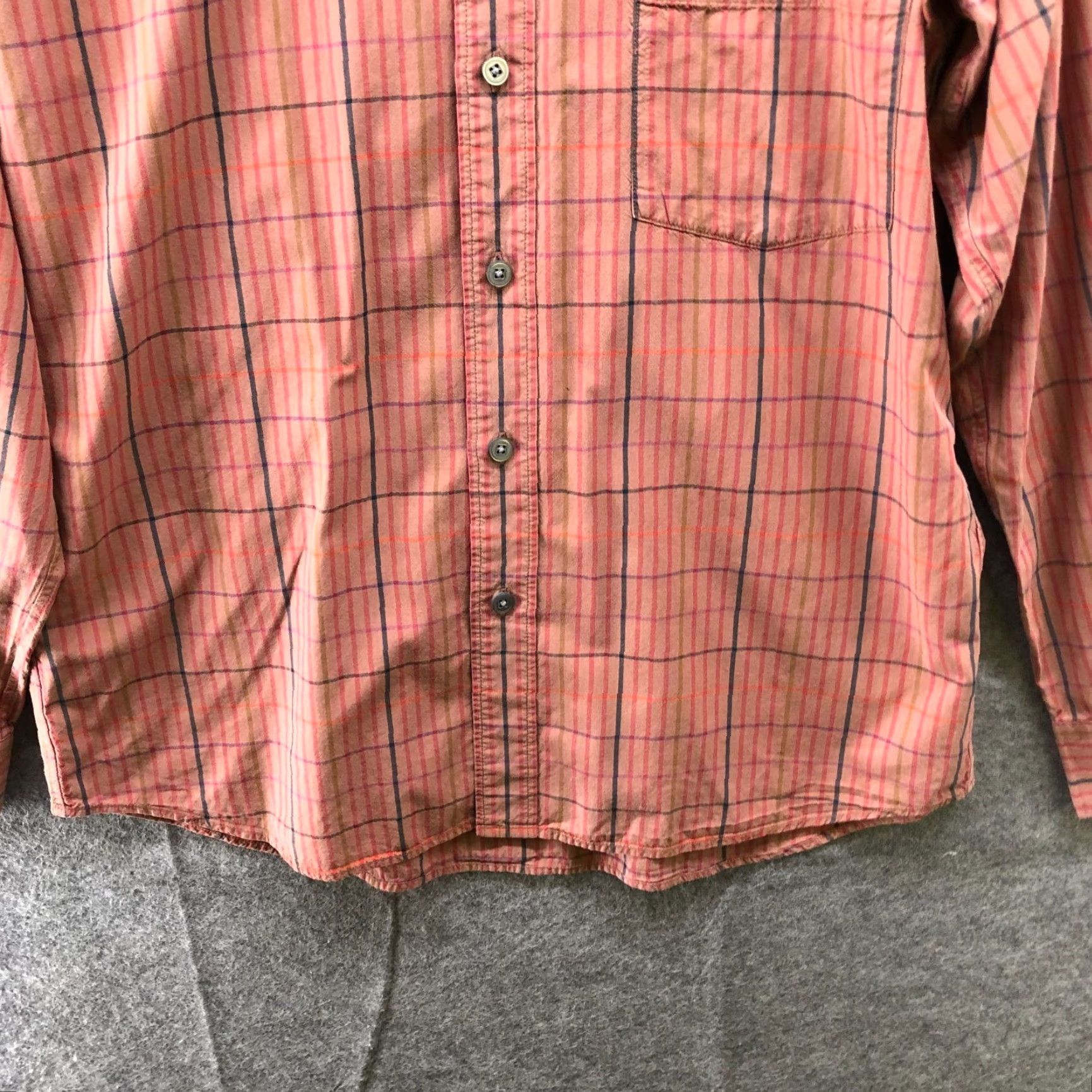 Uniqlo Uniqlo Button-Down Shirt Mens M Long Sleeve Brown Tan Plaid Cotton Rayon Size US M / EU 48-50 / 2 - 4 Thumbnail