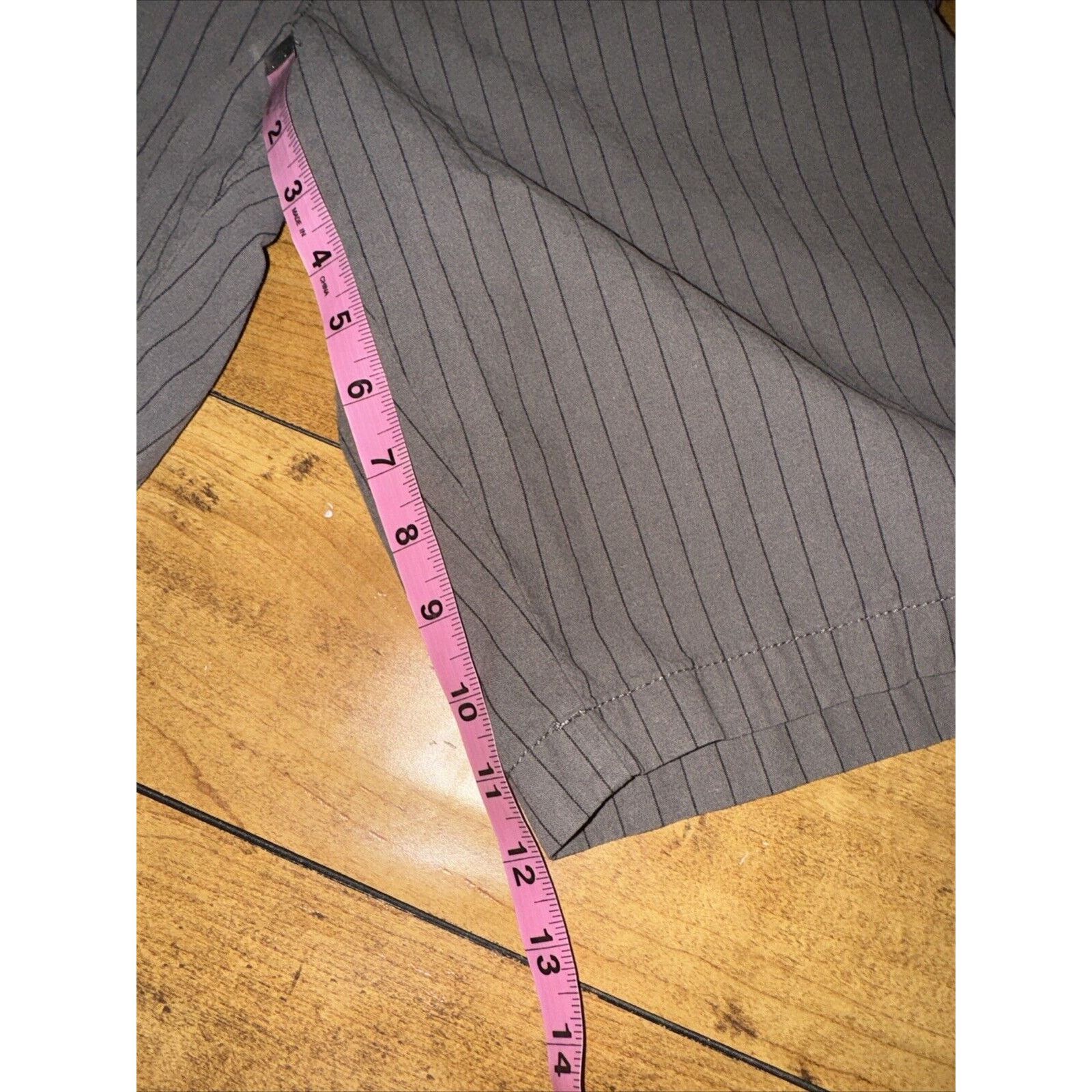 Vintage Vintage Hawk Skateboarding Stripped Chino Short Grey Size 30 Size US 30 / EU 46 - 5 Thumbnail