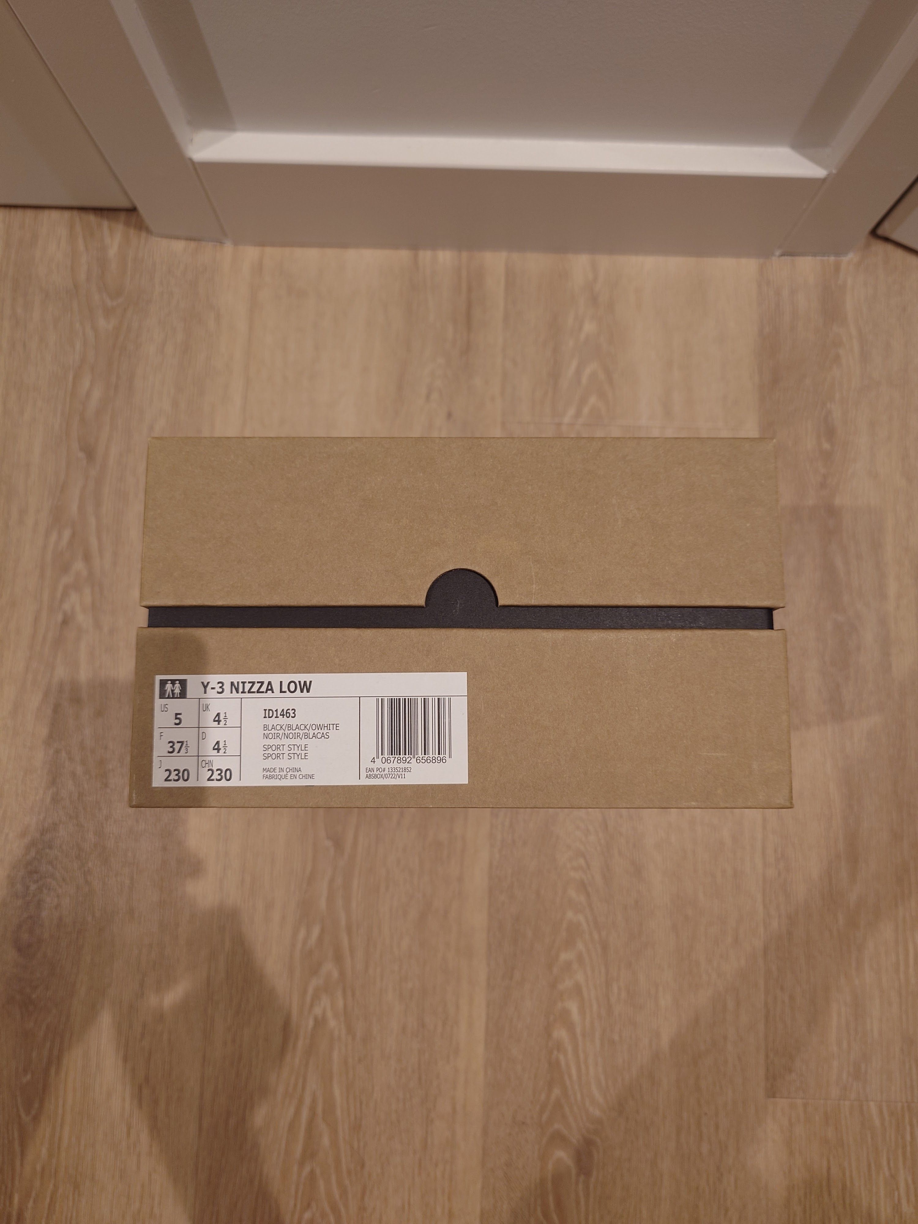Y-3 Y-3 Nizza Low Size US 7 / IT 37 - 9 Thumbnail