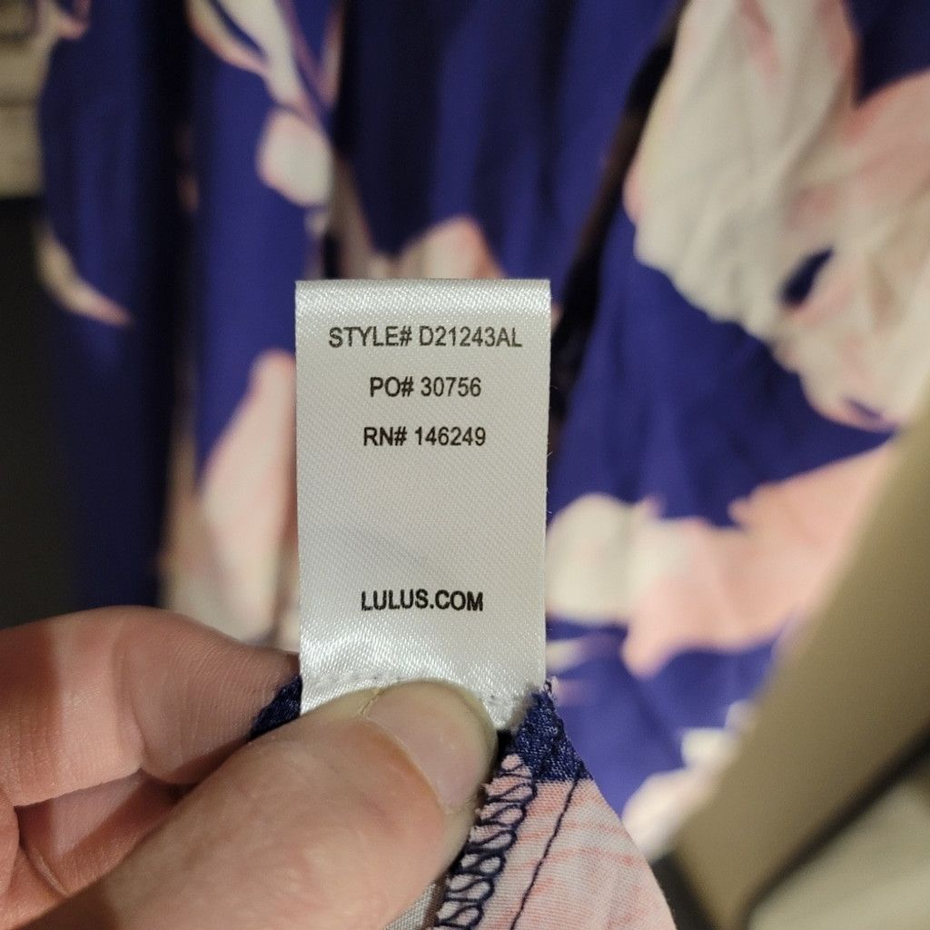 Lulus NWT Lulu's Azalea Regalia Navy Blue Floral Wrap Maxi Dress Size S / US 4 / IT 40 - 9 Thumbnail