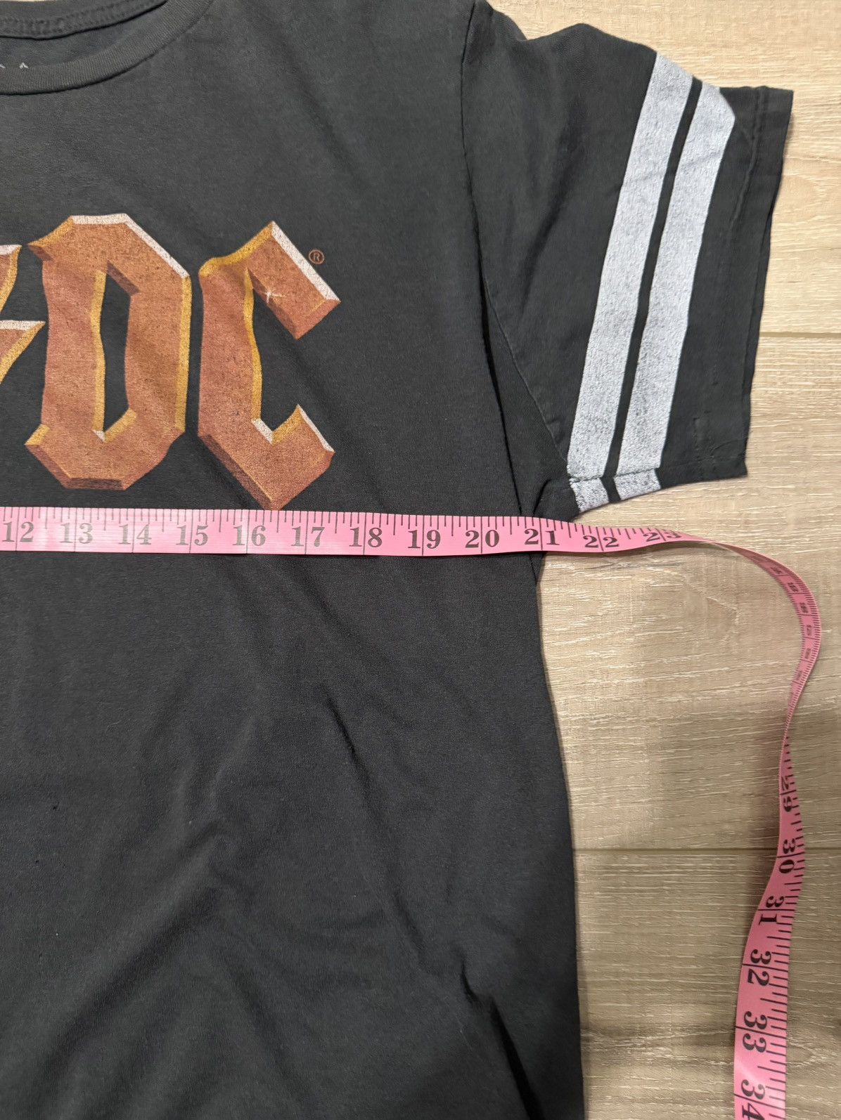 AC/DC Vintage Band Tee Size M / US 6-8 / IT 42-44 - 2 Thumbnail