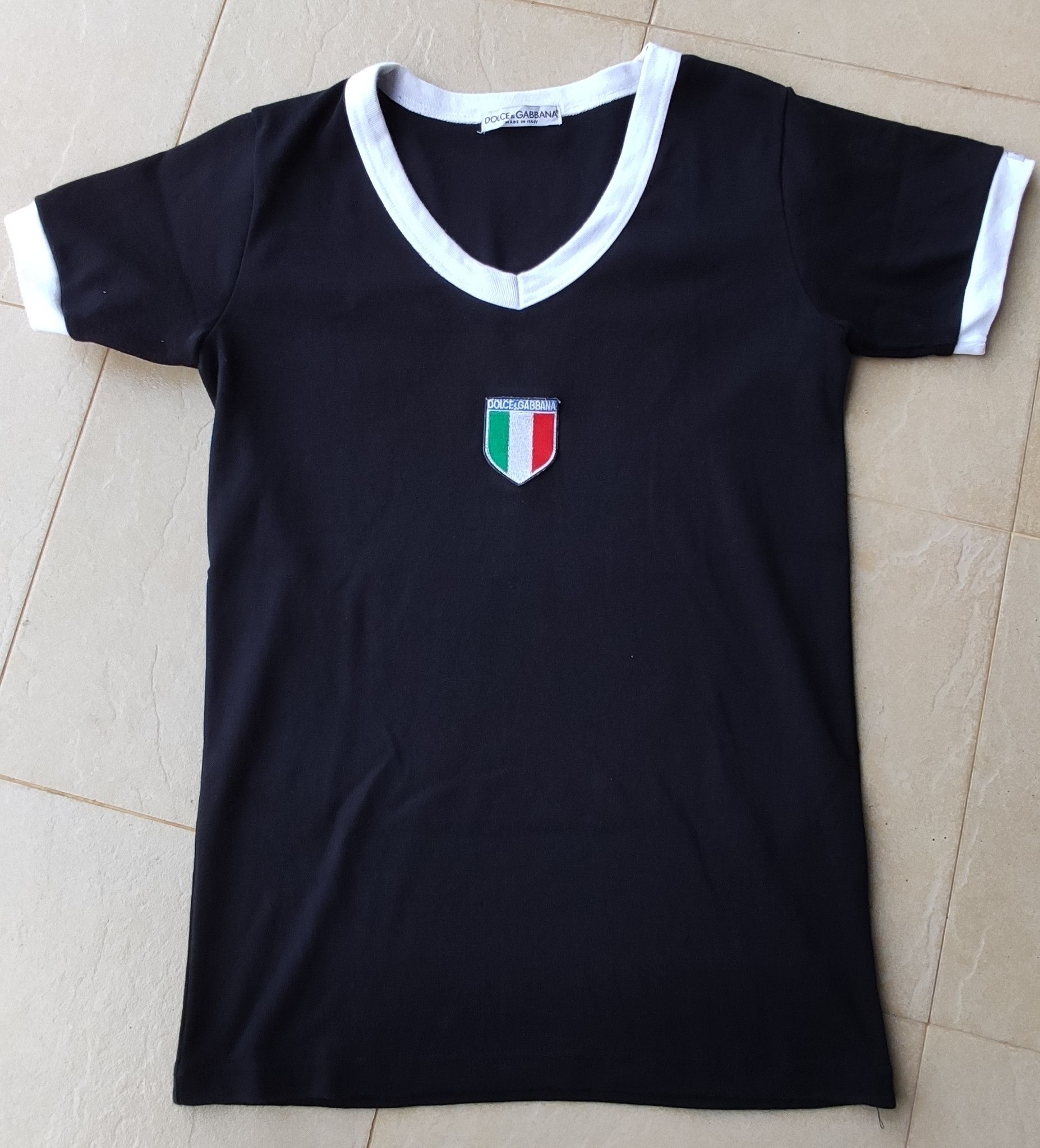 Dolce & Gabbana Dolce and Gabbana V Neck Ringer Small Size Tee Size S / US 4 / IT 40 - 1 Thumbnail