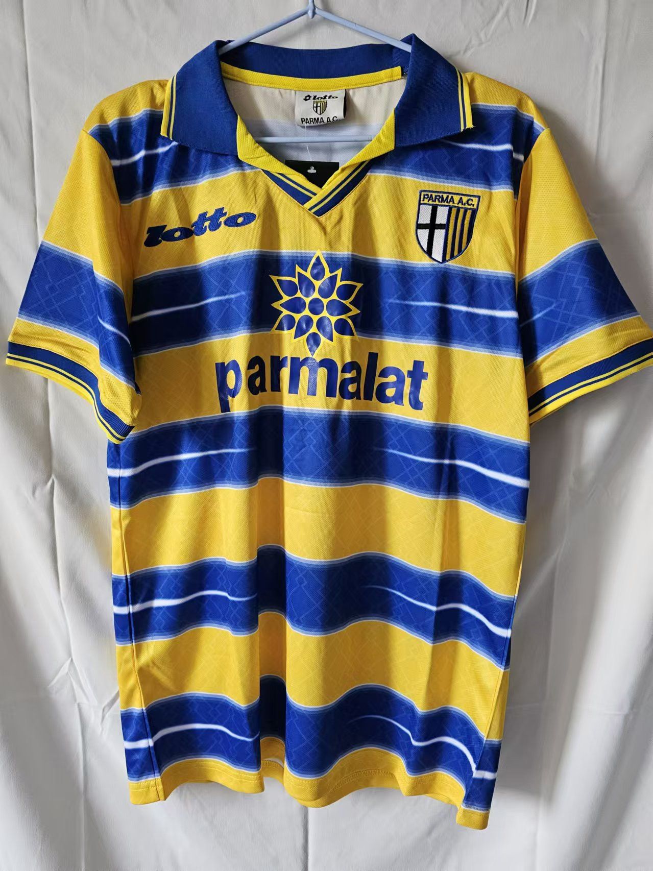 Other 98-99 Parma #9 Crespo Jersey Size US XXL / EU 58 / 5 - 2 Thumbnail