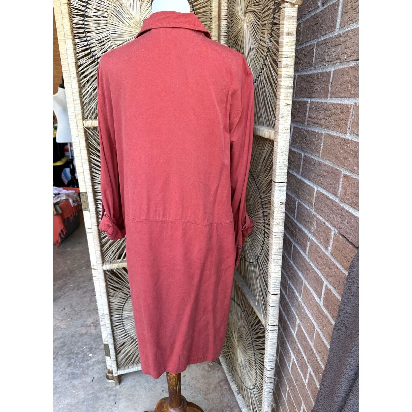 Vintage John Mark Shirt Dress Medium Coral Long Sleeve 100% Tencel Button Front Roll Tab Sleeve Tie Tunic or shirt dress Womens Size M / US 6-8 / IT 42-44 - 8 Thumbnail