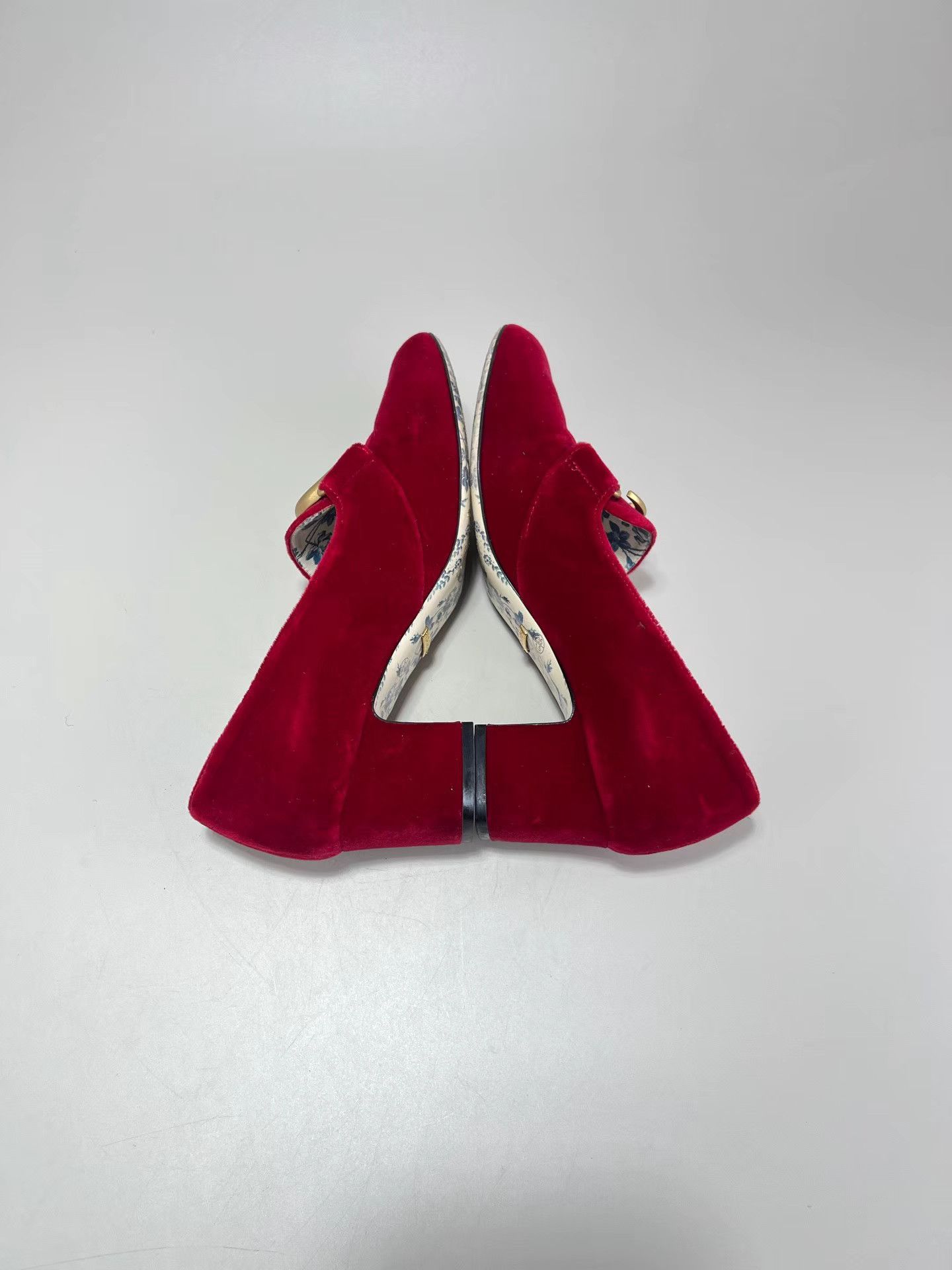 Gucci GUCCI Red Velvet GG Gold Heel Pumps Size US 7.5 / IT 37.5 - 4 Thumbnail