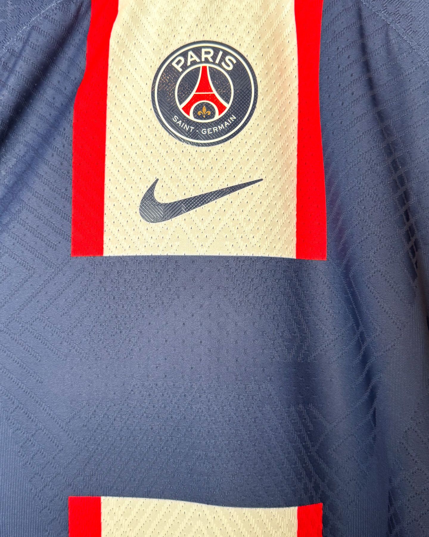 Nike PSG Home 2022-23 Nike Performance Jersey L No Sponor Size US L / EU 52-54 / 3 - 4 Thumbnail