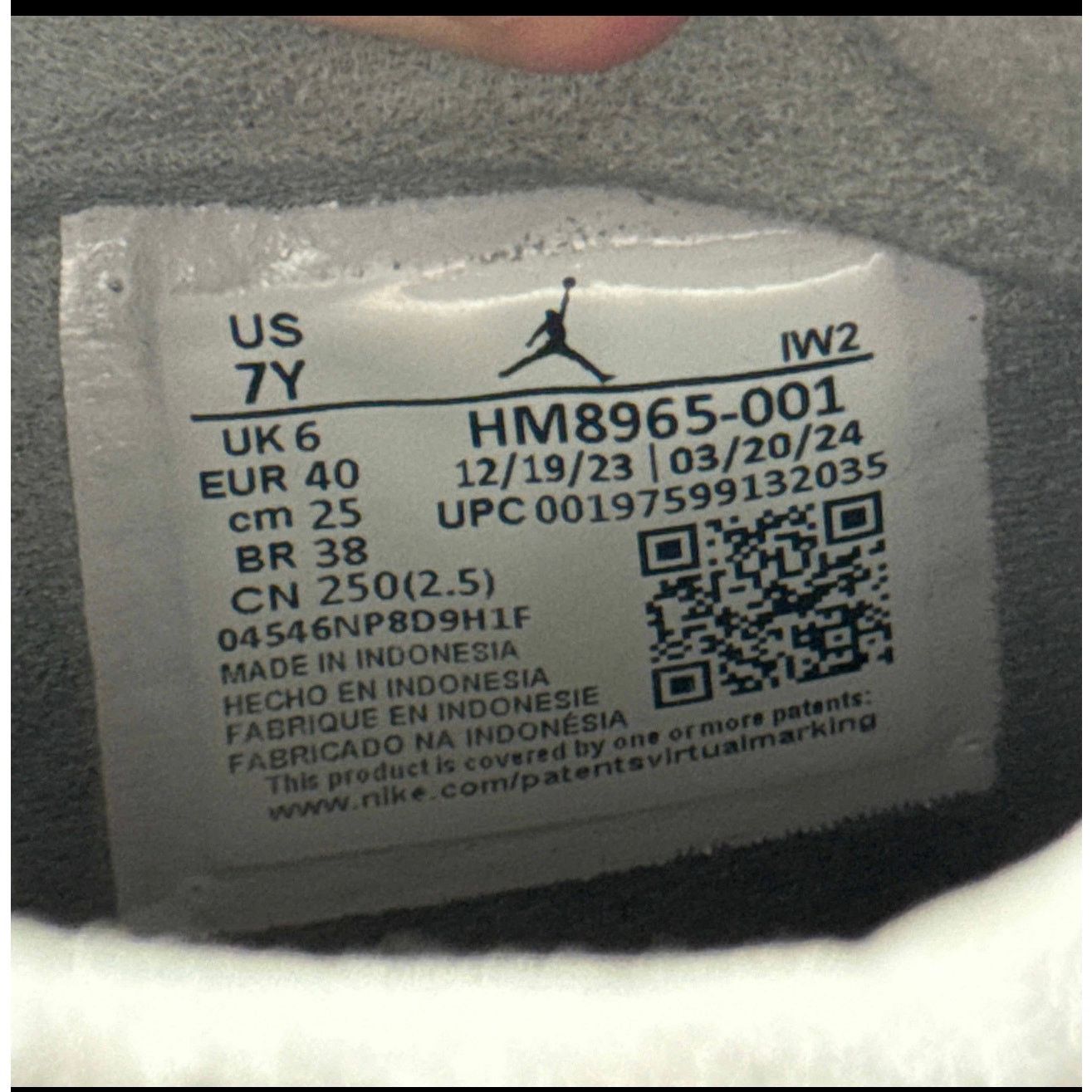 Jordan Brand × Nike Size 7 Nike Air Jordan 4 Retro SE GS Wet Cement Men's Shoes Size US 7 / EU 40 - 7 Thumbnail