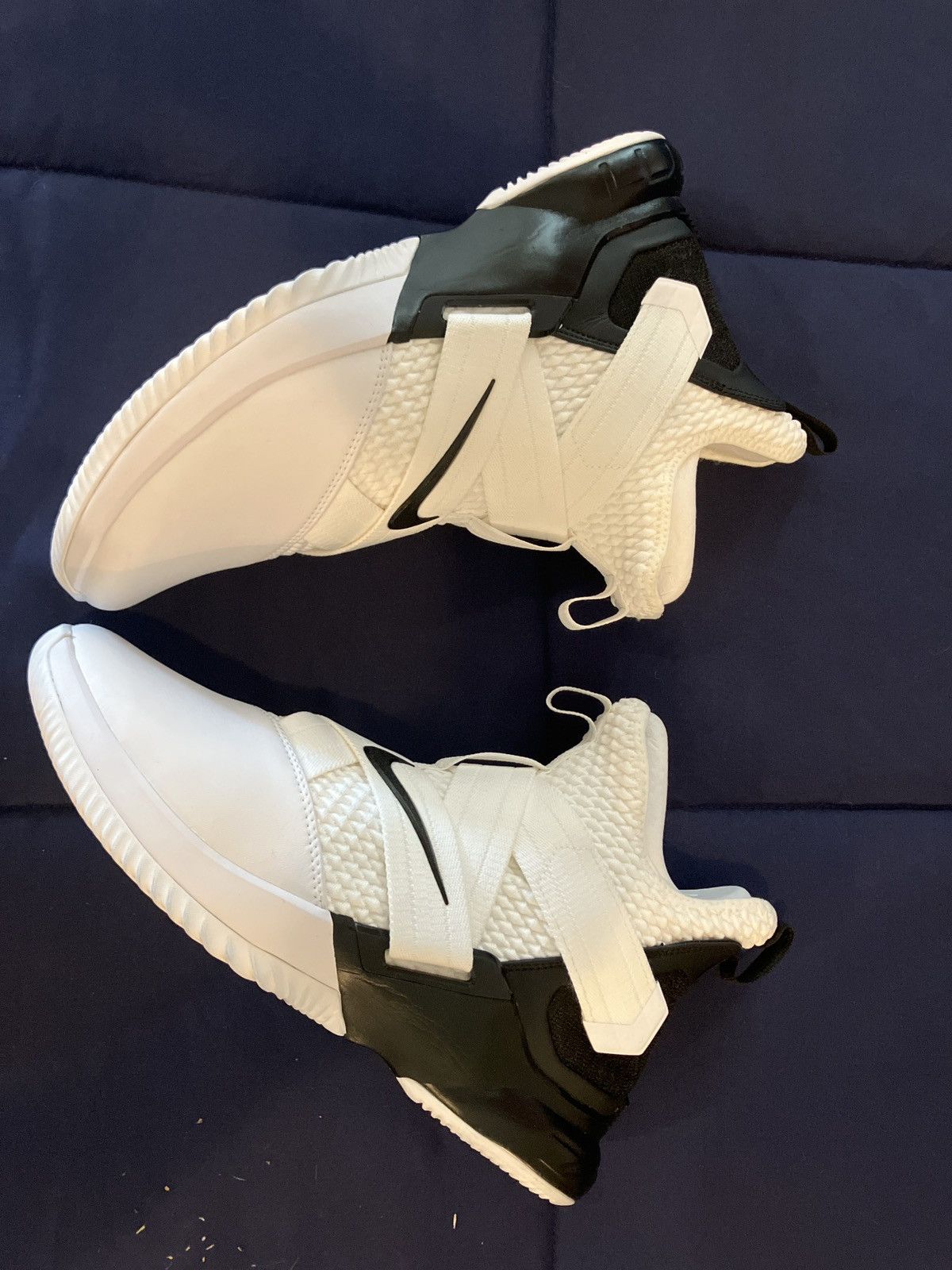 Other Nike LeBron Soldier XII TB Promo Size US 11 / EU 44 - 6 Thumbnail