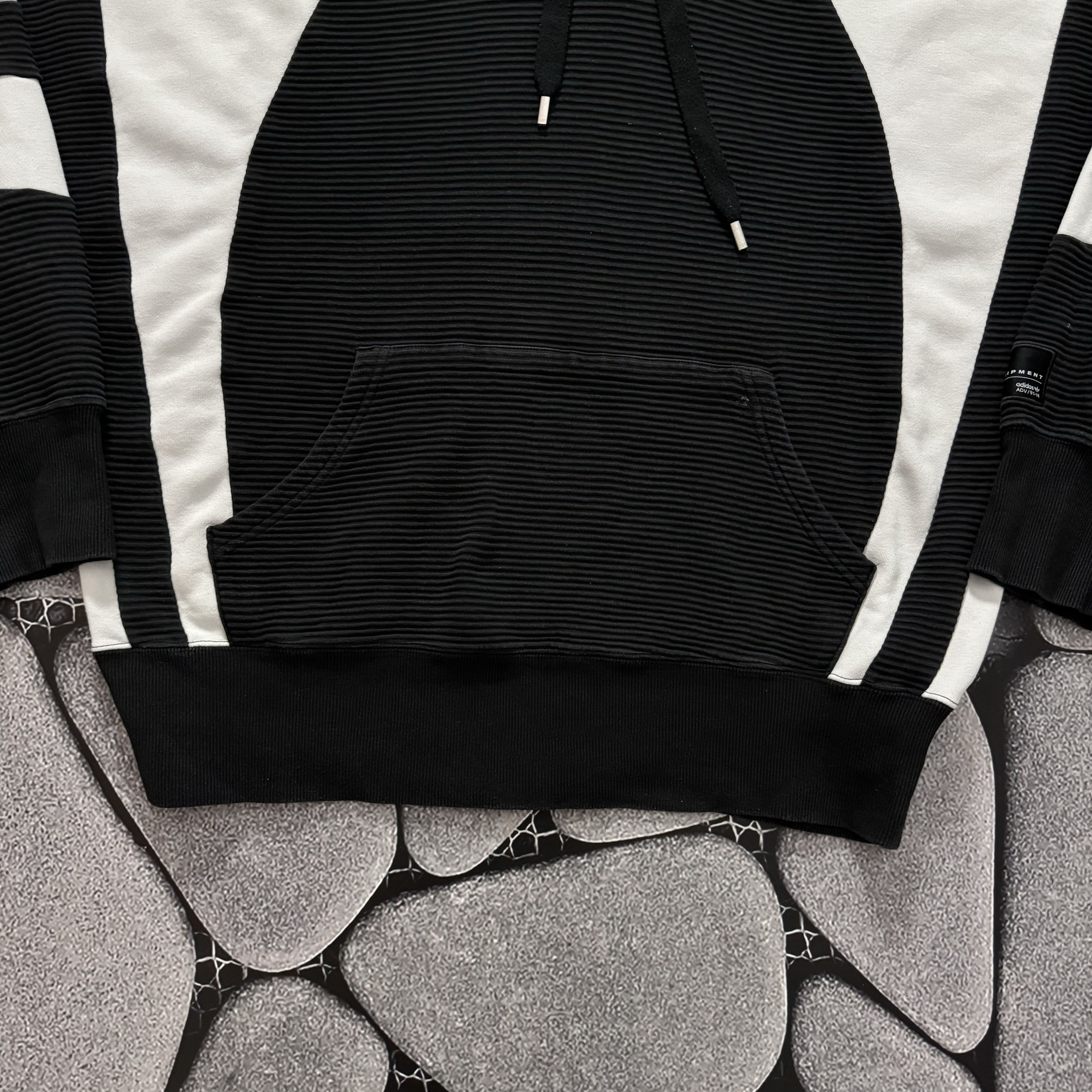 Adidas ADIDAS EQUIPMENT VINTAGE BAGGY HOODIE Y2K Size US M / EU 48-50 / 2 - 8 Thumbnail