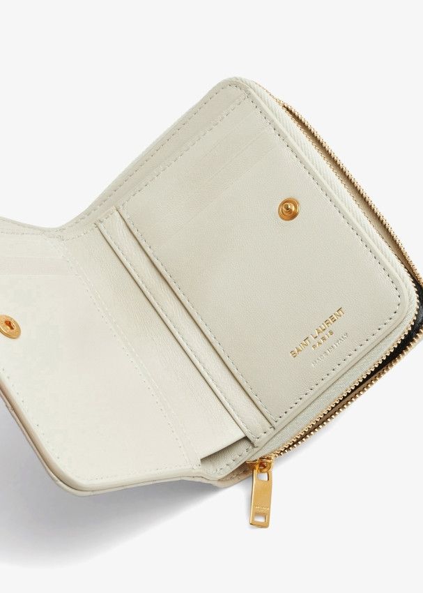 Saint Laurent Paris o1b1hav110225 Size: OS / Monogram Zip Around Leather Wallet Size ONE SIZE - 4 Thumbnail
