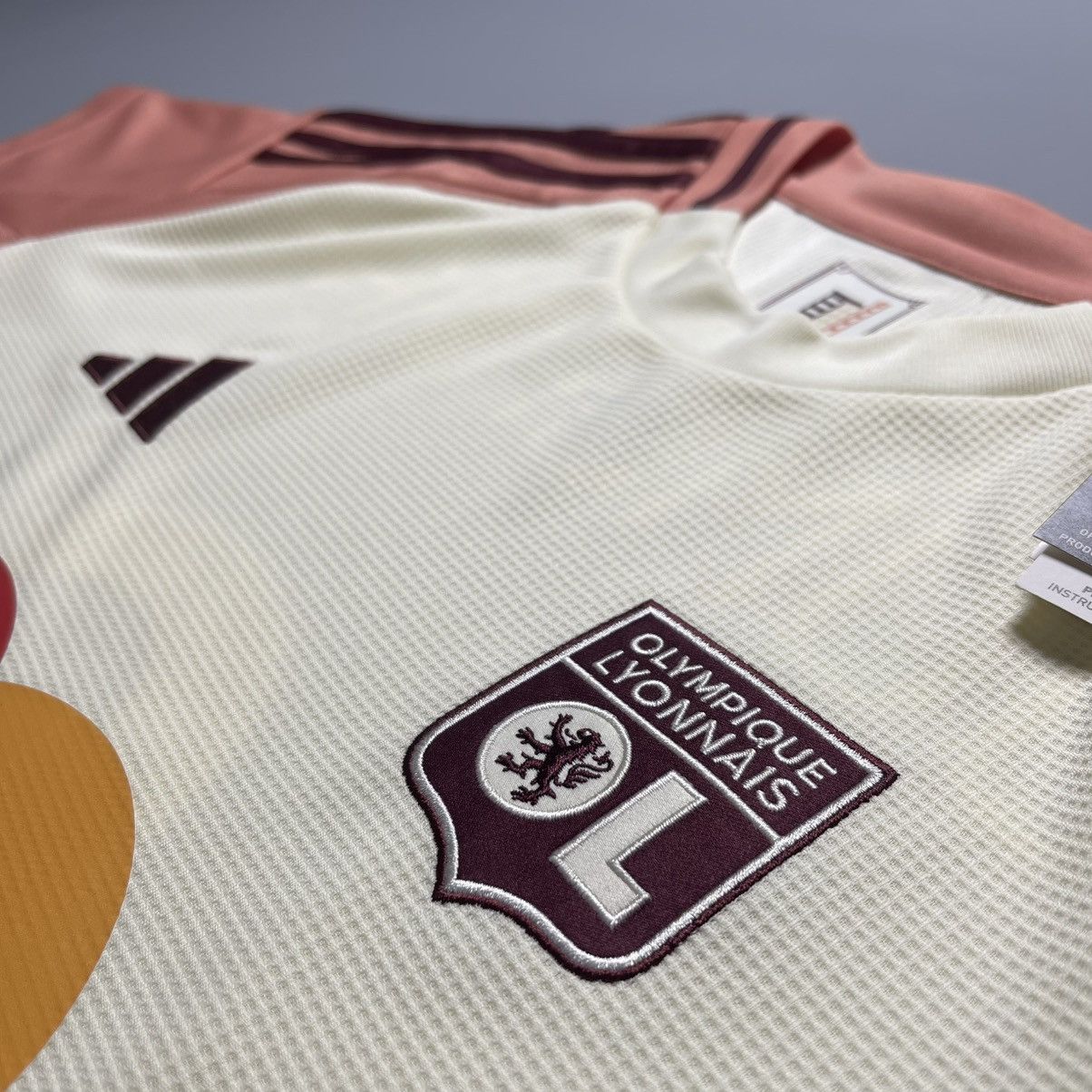 Adidas NWT WOMEN LYON ADIDAS 2024/2025 FOOTBALL JERSEY #6 DUMORNAY Size M / US 6-8 / IT 42-44 - 5 Thumbnail