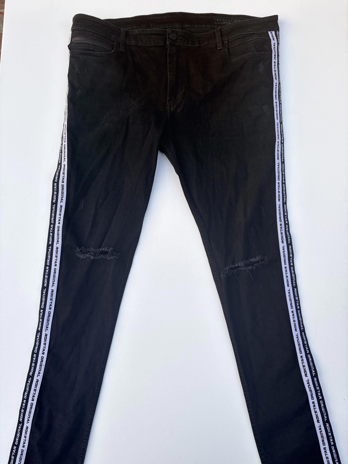 Rockstar Games Rockstar Men's Black Distressed Logo Skinny Jeans (42x32) Size US 42 / EU 58 - 1 Thumbnail