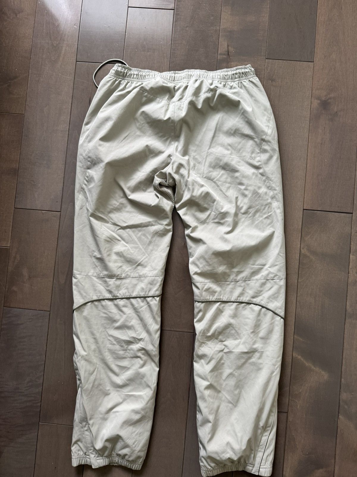 Nike Nike Track pants Size US 30 / EU 46 - 2 Thumbnail