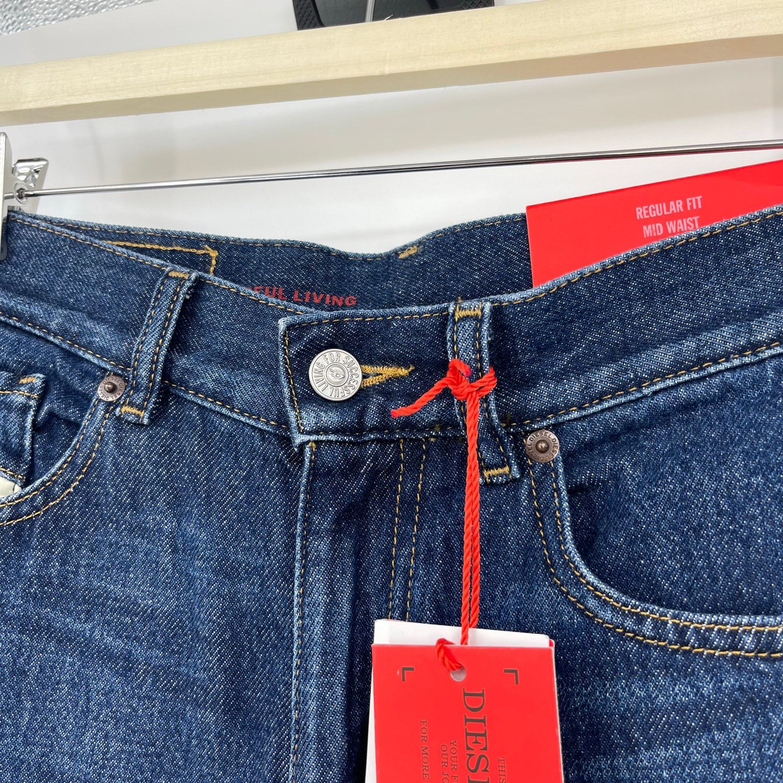Diesel Diesel | NWT Indigo Y2K Boyfriend Jeans 2016 D-Air 24 Size 24" / US 00 / IT 34 - 9 Thumbnail