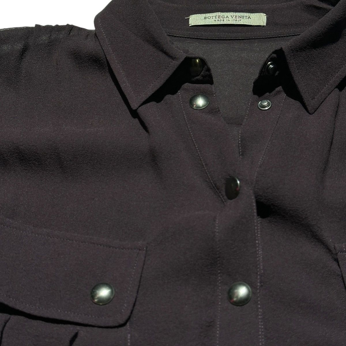Bottega Veneta 100% silk buttoned shirt Size US S / EU 44-46 / 1 - 2 Thumbnail