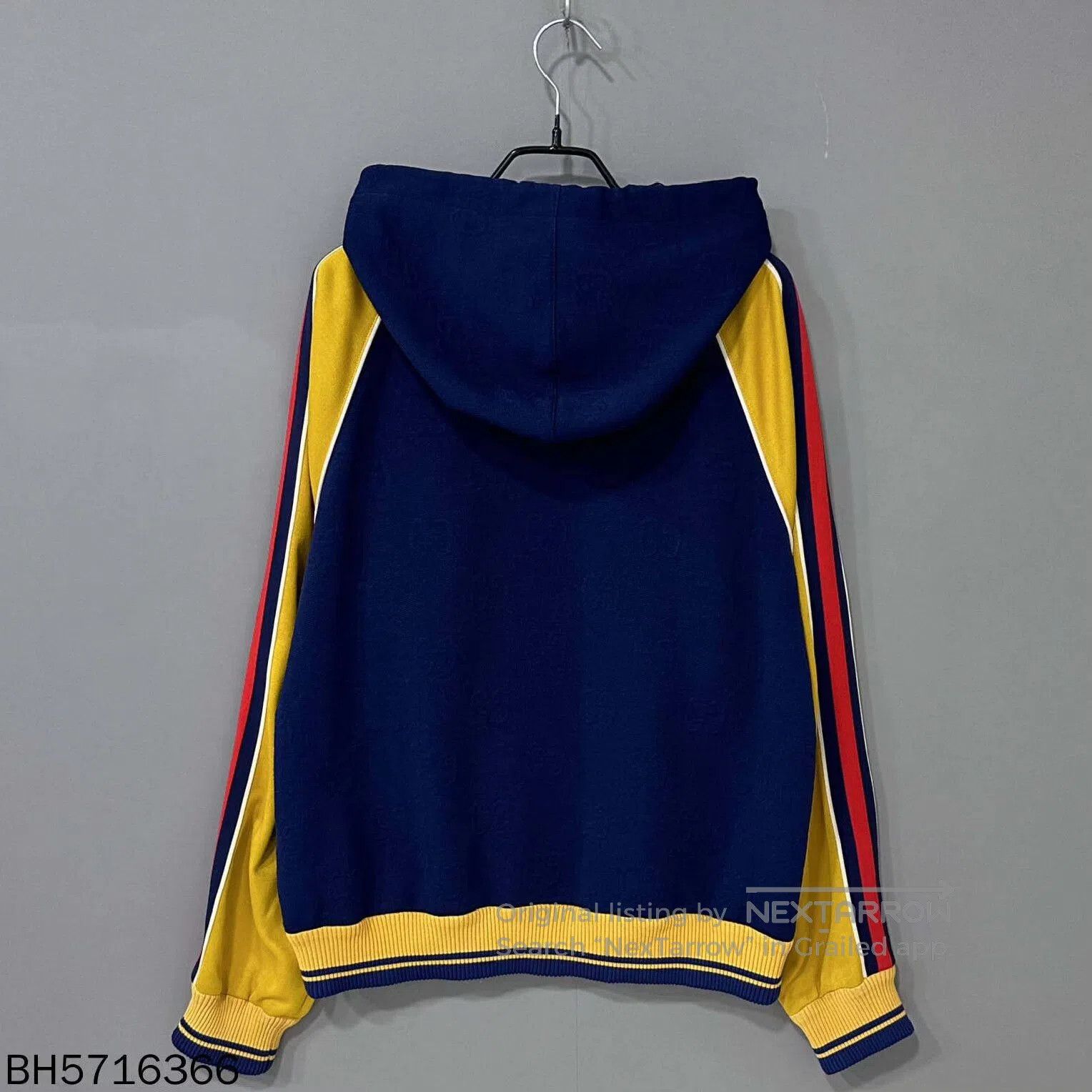 Gucci gucci logo print hoodie in blue and yellow. Size US M / EU 48-50 / 2 - 2 Thumbnail