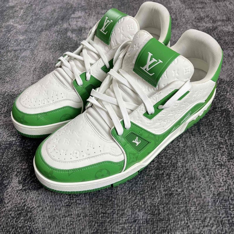 Louis Vuitton Louis Vuitton Green and White Low-Top Sneakers -2508 Size US 10.5 / EU 43-44 - 1 Thumbnail