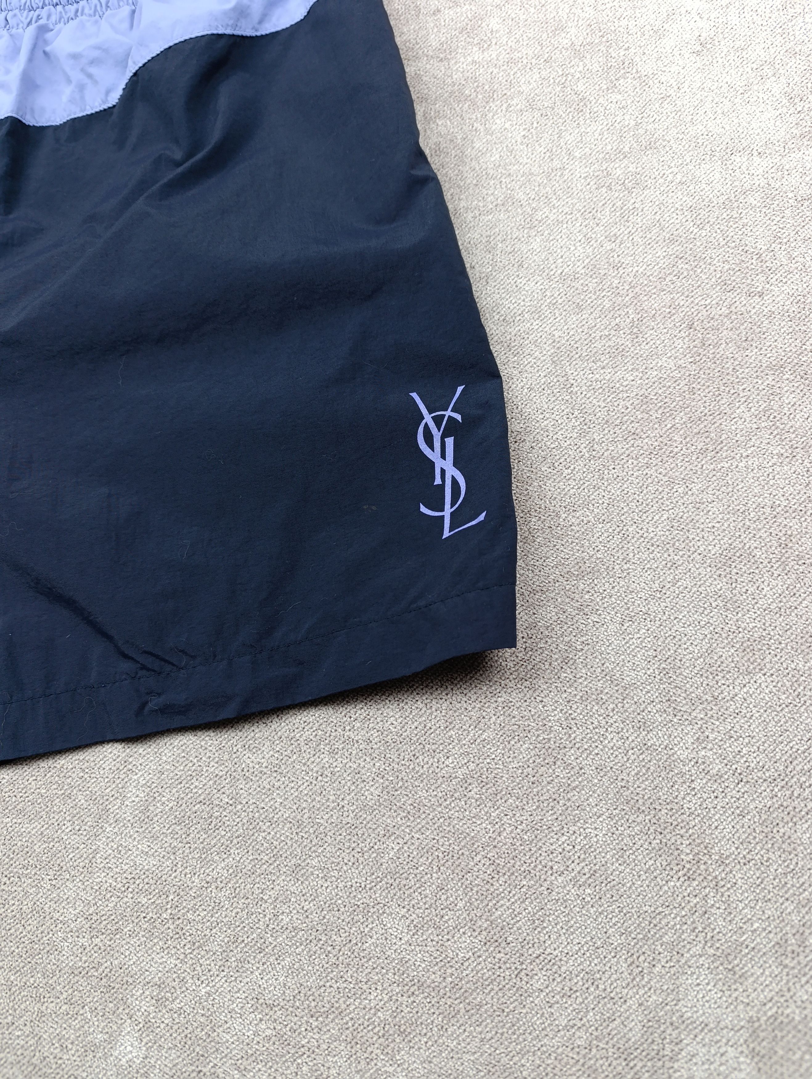 Vintage YVES SAINT LAURENT YSL VINTAGE MENS NYLON BEACH SHORTS Size US 34 / EU 50 - 2 Thumbnail