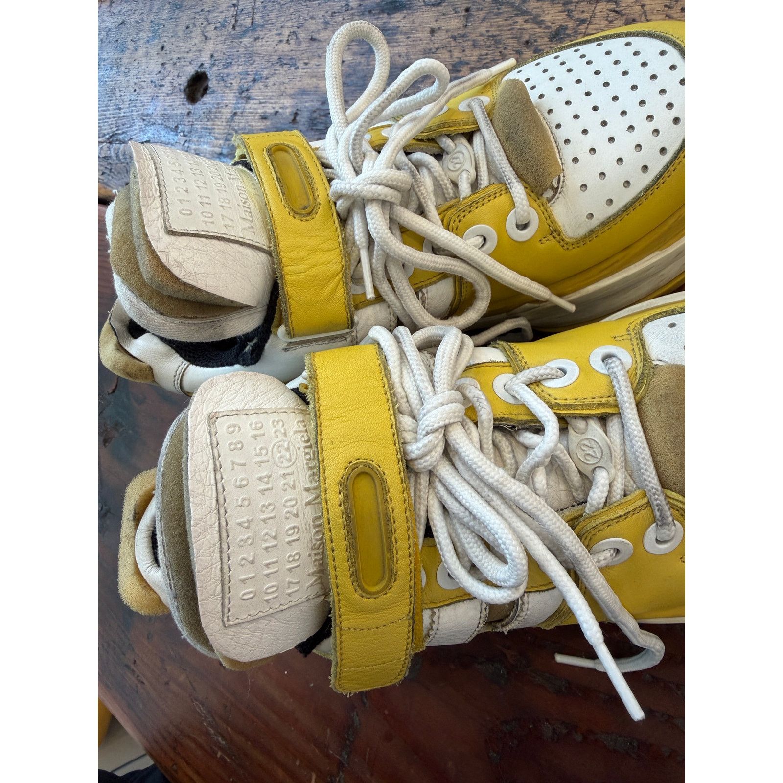Maison Margiela Maison Margiela Low Top Retro Fit Distressed Sneakers Size US 7 / IT 37 - 7 Thumbnail