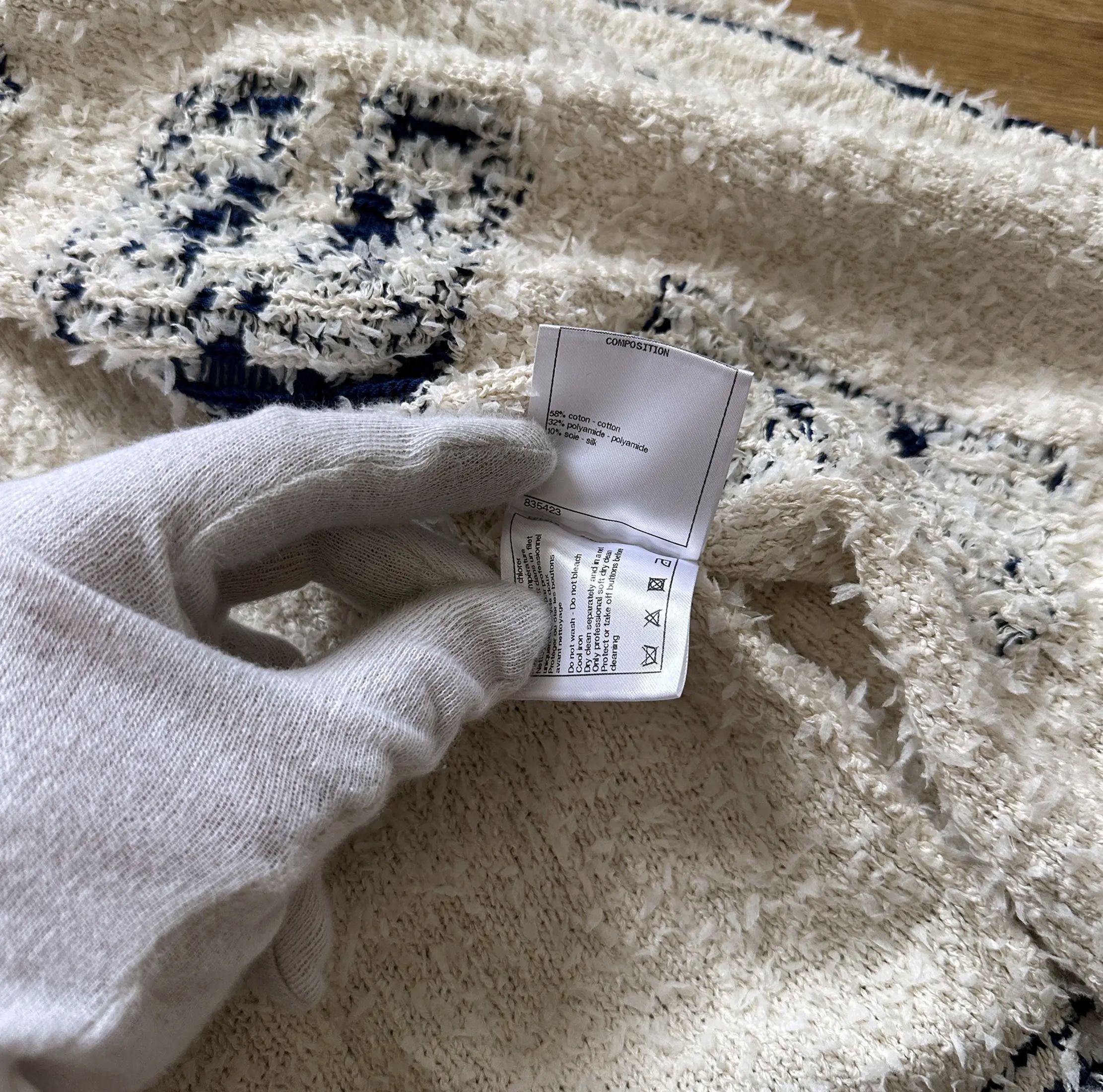 Chanel SS19 Boucle Varsity Oversized Cardigan Size XS / US 0-2 / IT 36-38 - 13 Thumbnail