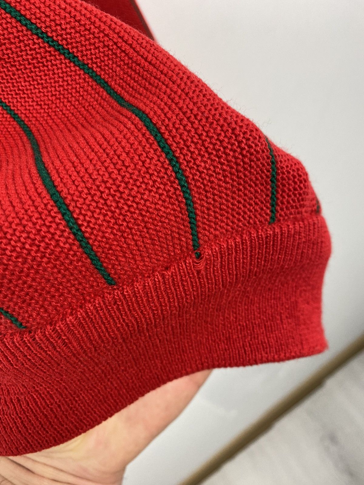 Lacoste Vintage Lacoste Chemise V Neck Sweater Burberry Ralph Size US L / EU 52-54 / 3 - 5 Thumbnail