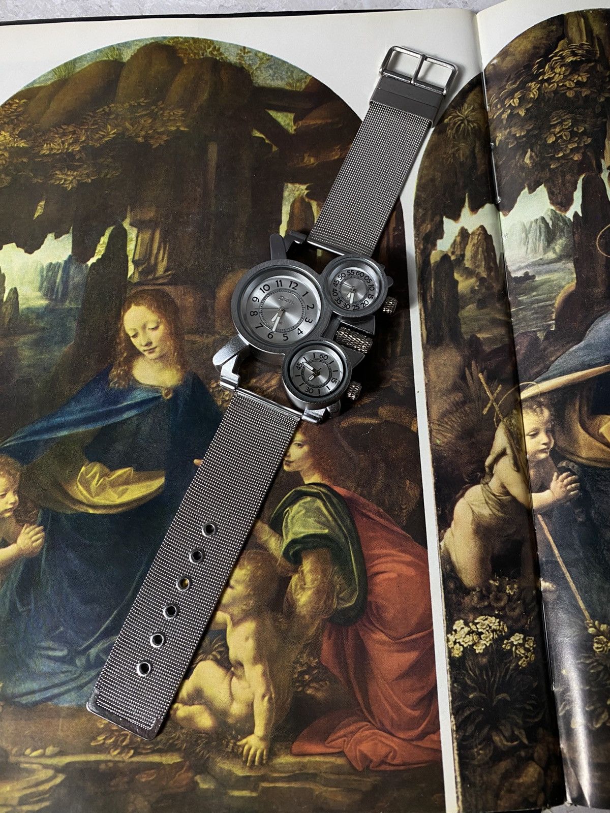Japanese Brand Oulm HP1167 Triple Time Zone Steampunk Watch Silver Size ONE SIZE - 5 Thumbnail