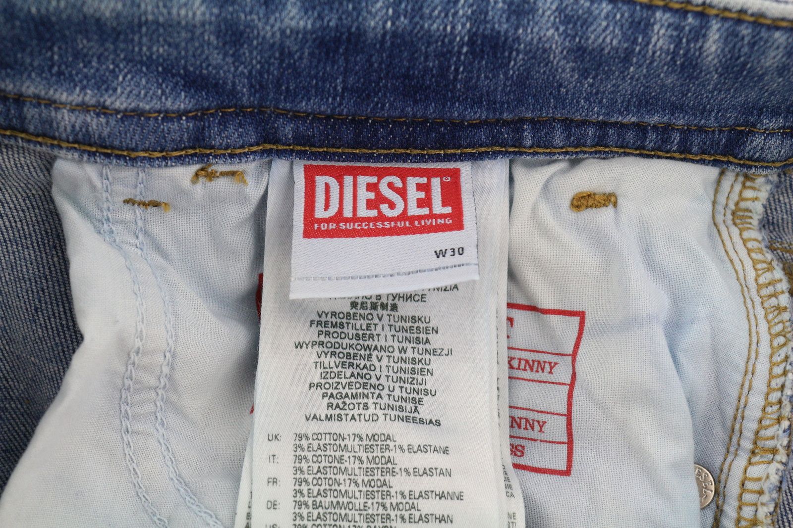 Diesel 2017 SLANDY 09B08 W30/L32 Super Skinny Mid Waist 40679 Size 30" / US 8 / IT 44 - 6 Thumbnail