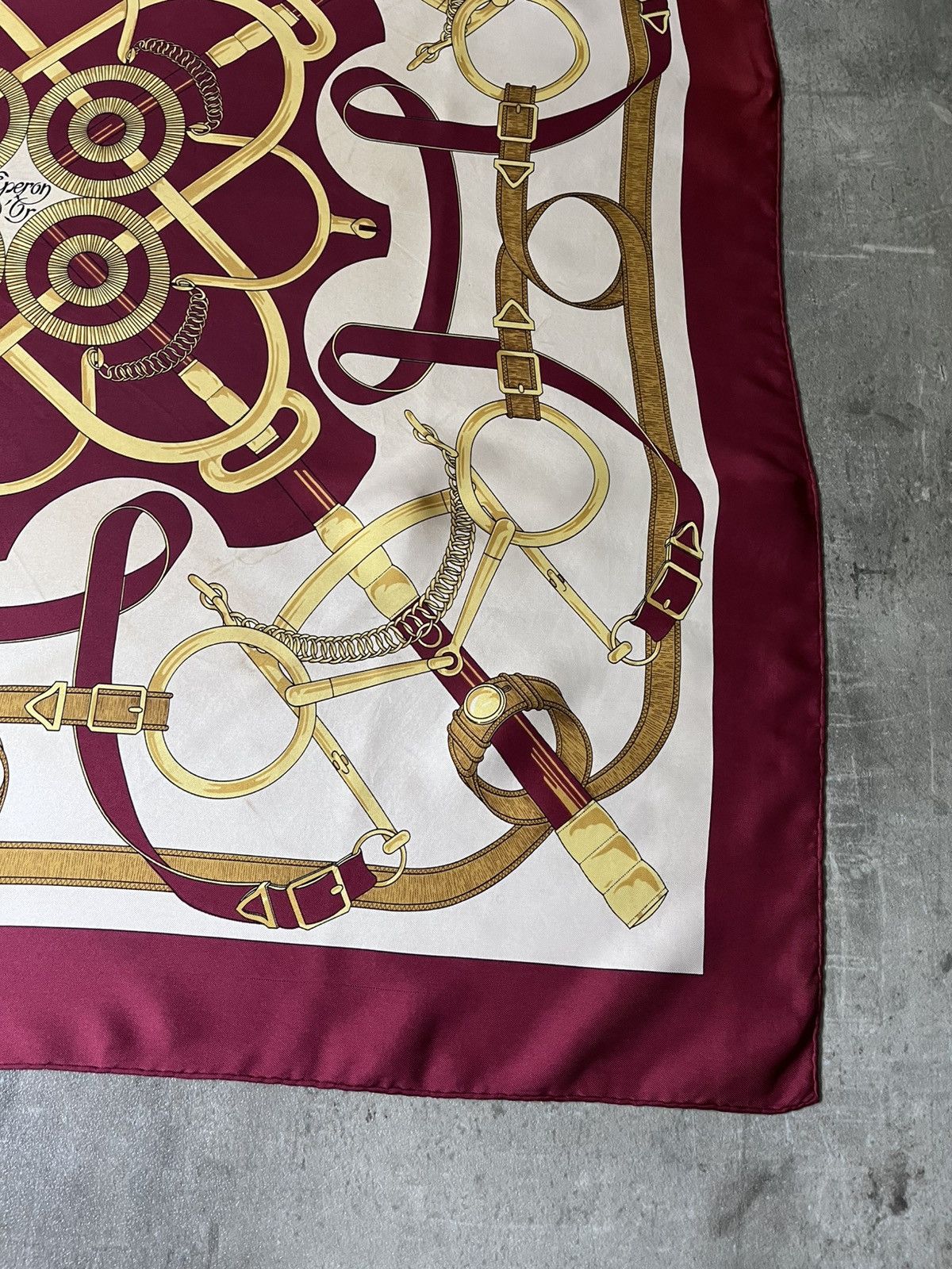 Hermes Hermes ''Eperon d'Or'' silk red scarf Size ONE SIZE - 3 Thumbnail