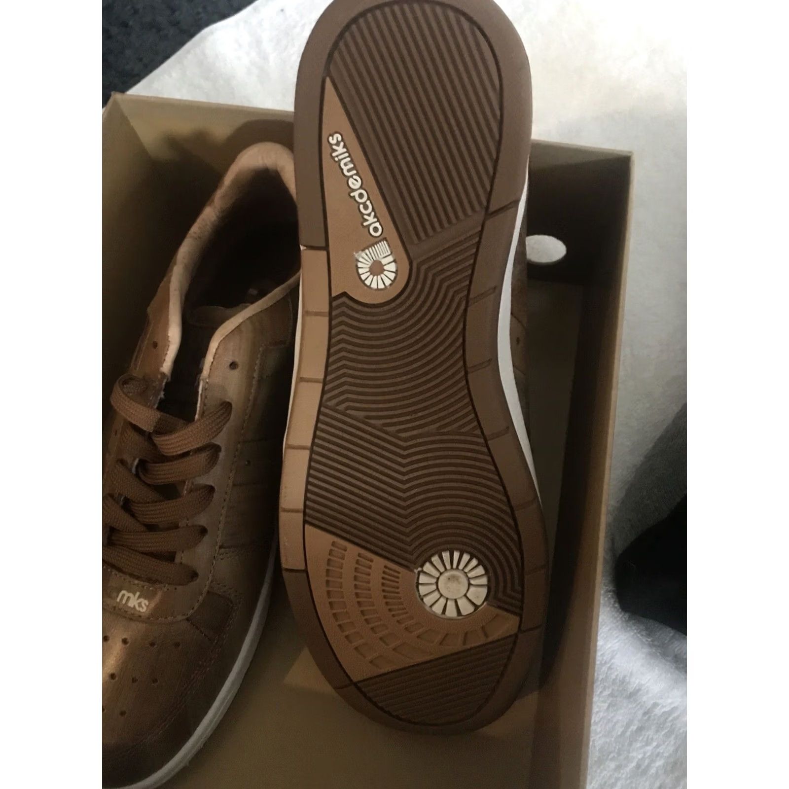 Akademiks VINTAGE Akademiks Brown Leather Sneakers 7.5 Hip Hop Mens Adults Leather Sneaker Brown Hip Hop 90s Size US 8 / EU 41 - 2 Thumbnail