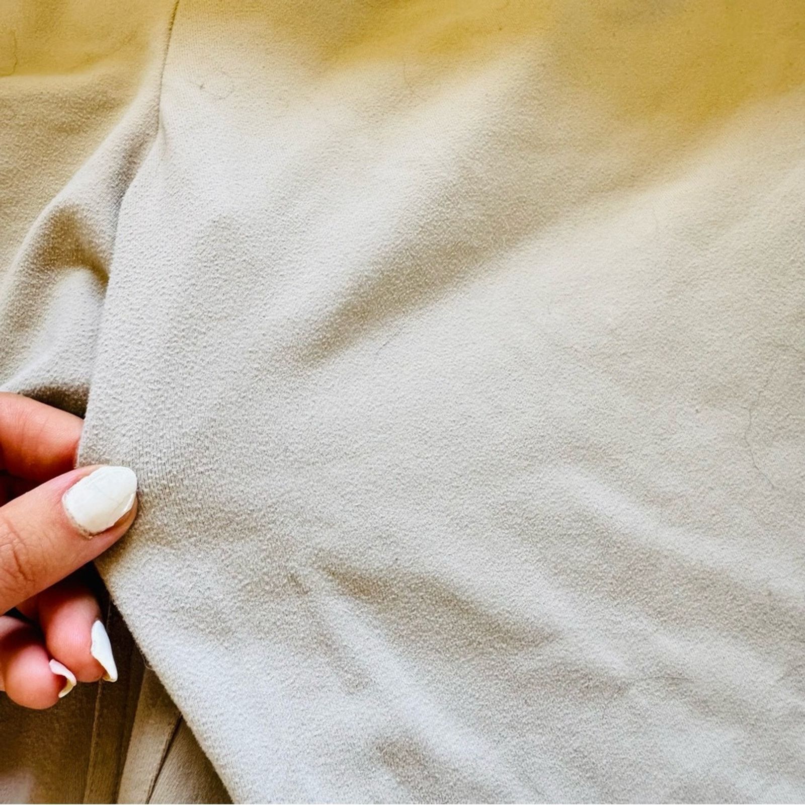 Lululemon LULULEMON Cream Tan Khaki Two Tone Casual Flat 10” Shorts 30 Size US 30 / EU 46 - 12 Thumbnail
