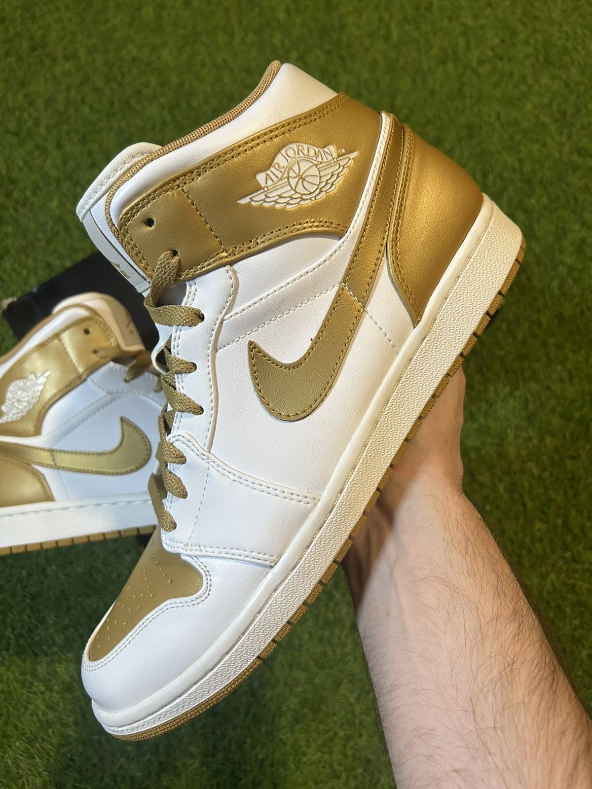 Jordan Brand DS Jordan 1 Phat White Metallic Gold Size US 11 / EU 44 - 5 Thumbnail