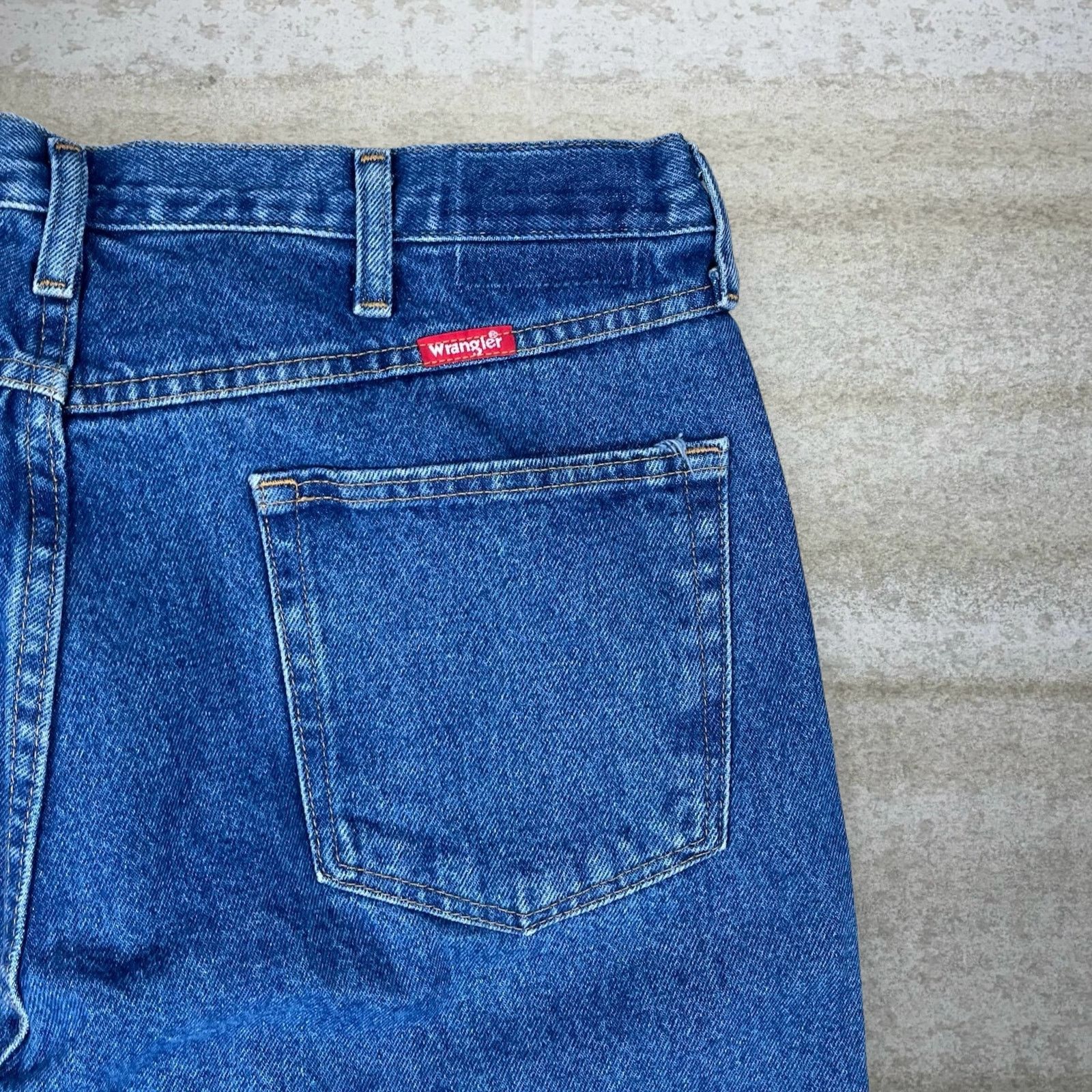 Wrangler Vintage Y2K Wrangler Jeans 38x29 Relaxed Fit Medium Wash Size US 38 / EU 54 - 3 Thumbnail