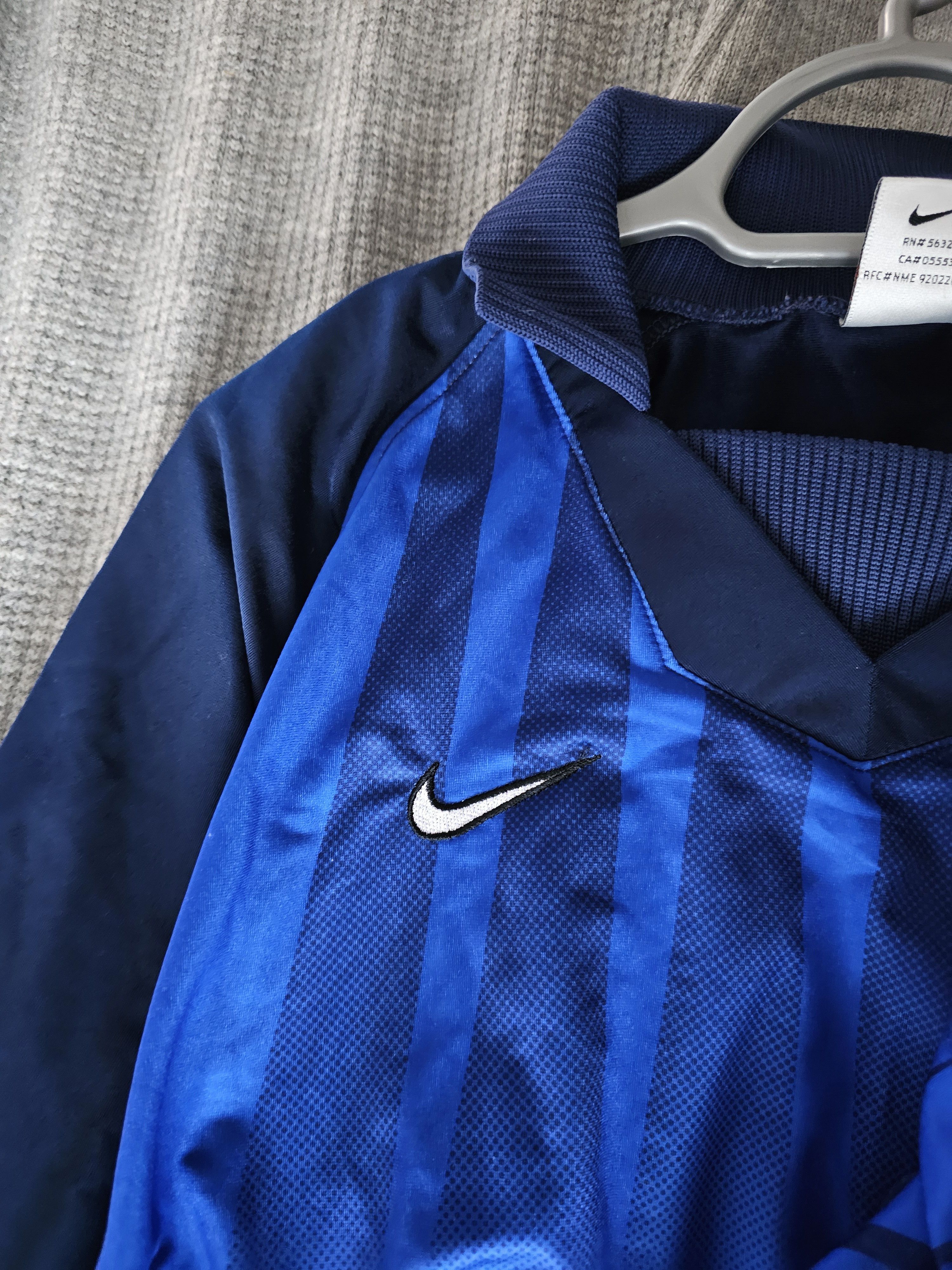 Nike Nike jersey soccer T-shirt XXL vintage 90s football Size US XXL / EU 58 / 5 - 7 Thumbnail