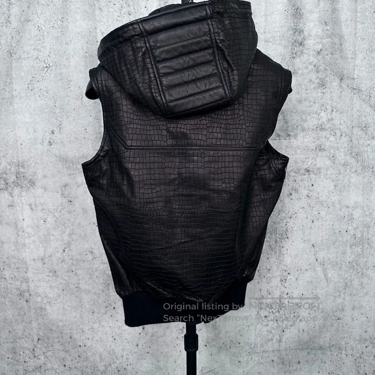 Philipp Plein black crocodile pattern hooded vest. Size US XS / EU 42 / 0 - 2 Thumbnail