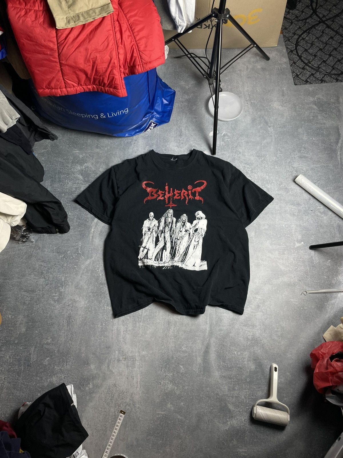Band Tees Vintage 00s Beherit the dark of black blood tee t-shirt Size US L / EU 52-54 / 3 - 3 Thumbnail