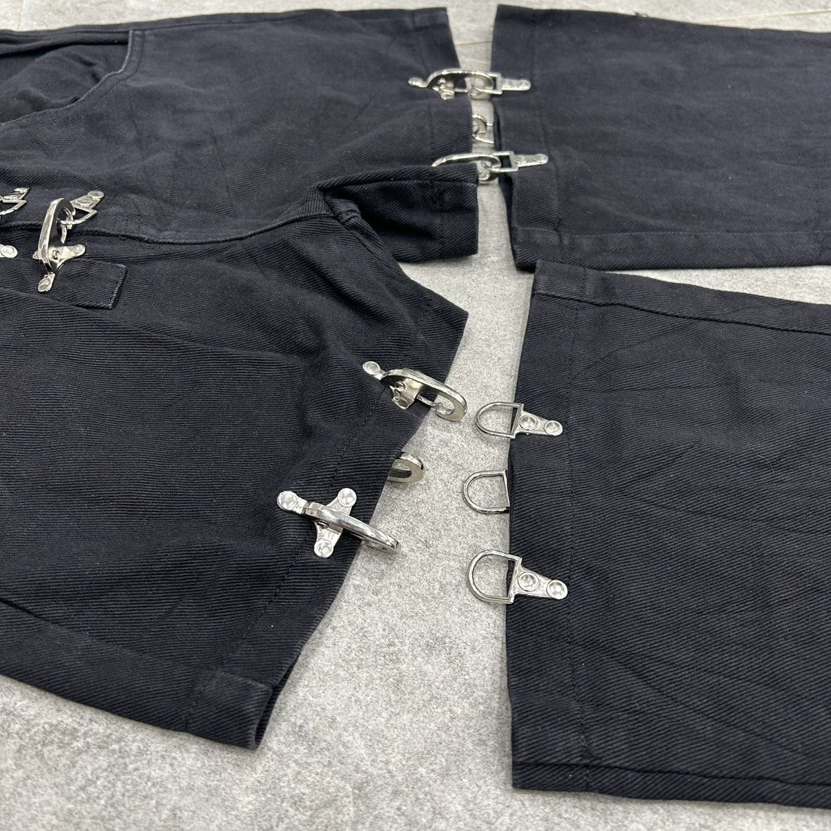 Japanese Brand MAD-Punk Buckle Black Jeans Size US 27 - 6 Thumbnail